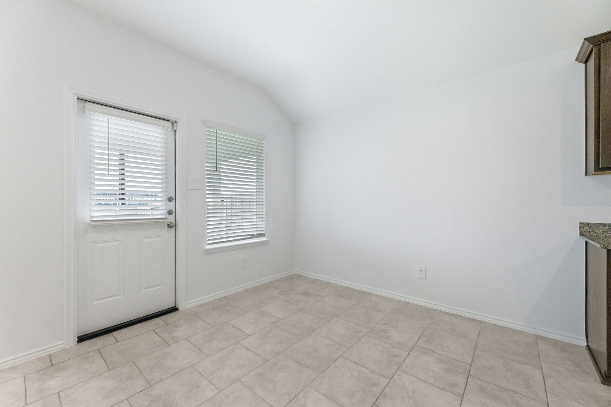 7530 Cynomys Court Property Photo 10