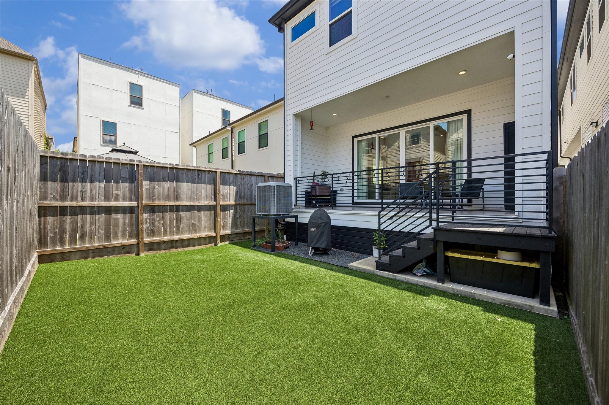 5532 Darling Street Property Photo 29
