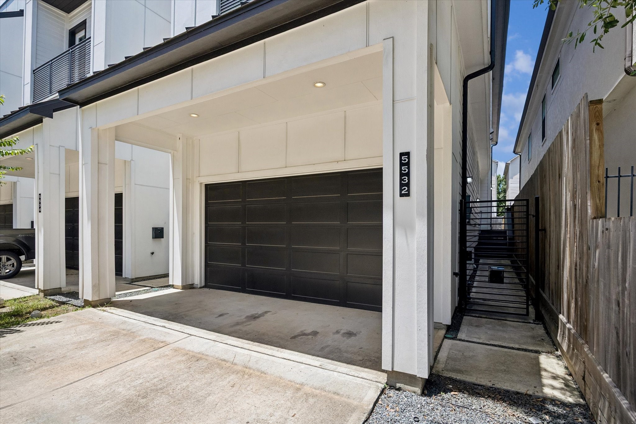 5532 Darling Street Property Photo 30