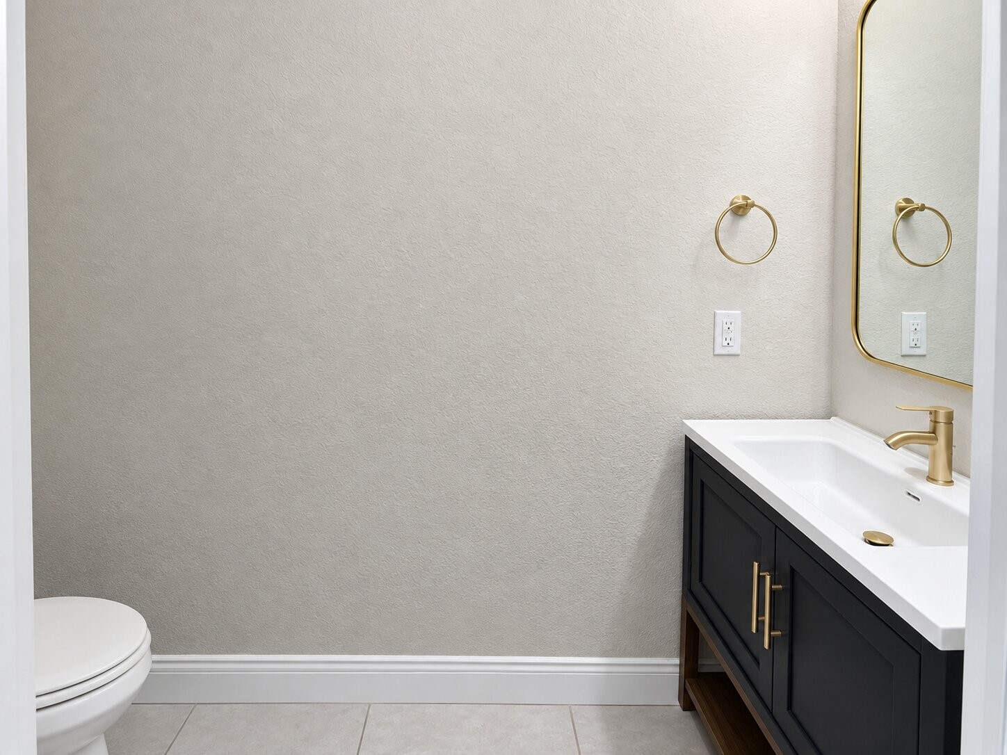 17758 White Lightning Way Property Photo 18