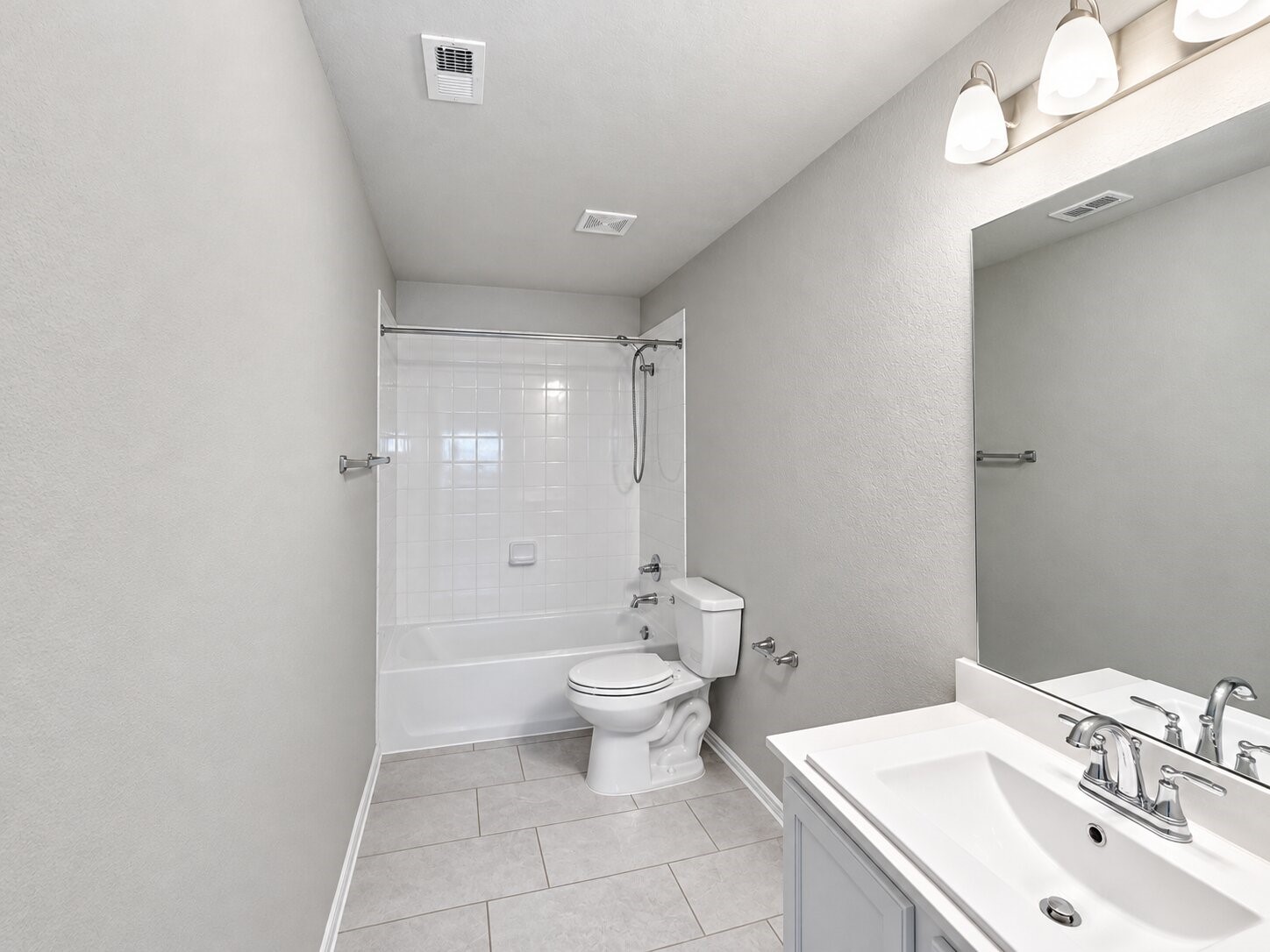 17758 White Lightning Way Property Photo 19