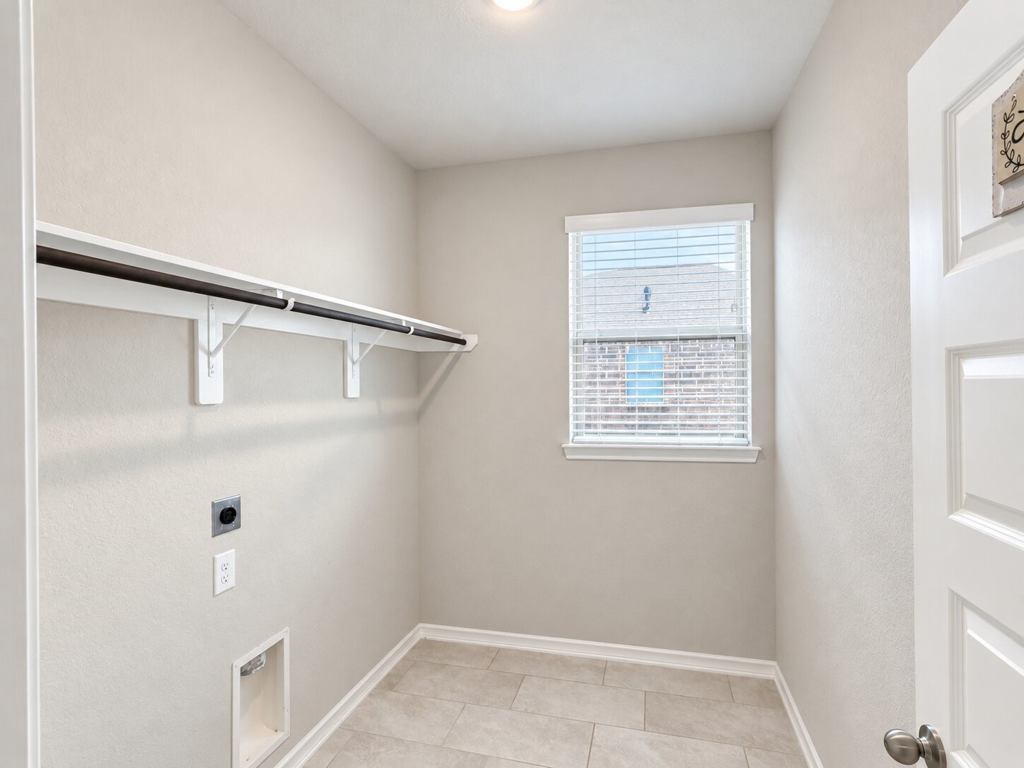 17758 White Lightning Way Property Photo 20