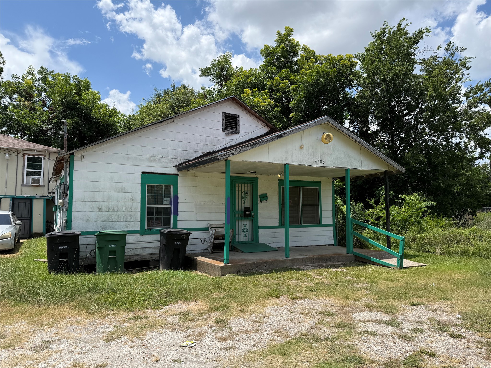 4406 Cavalcade Street Property Photo 2