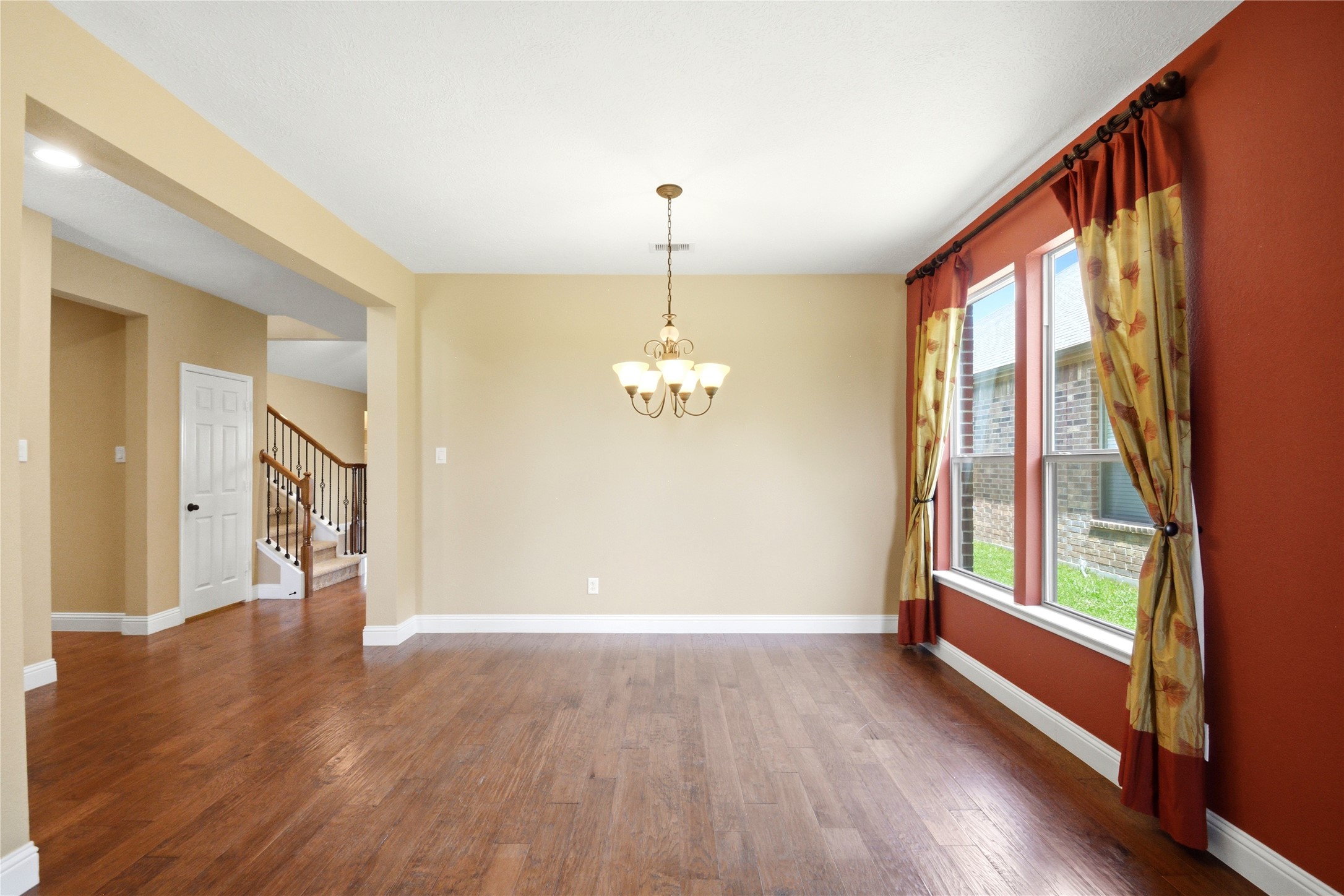 11119 Hayden Falls Drive Property Photo 6