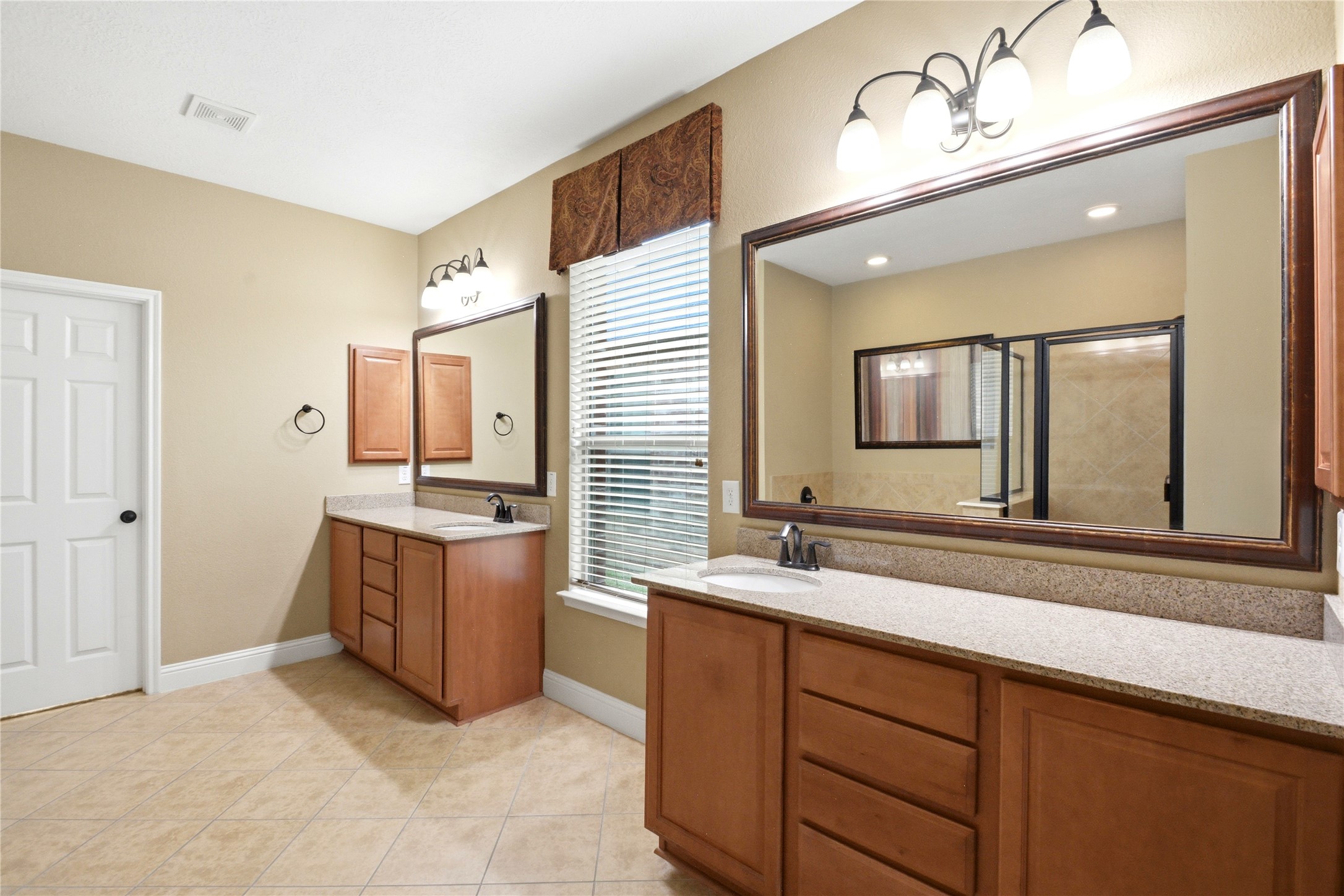 11119 Hayden Falls Drive Property Photo 22