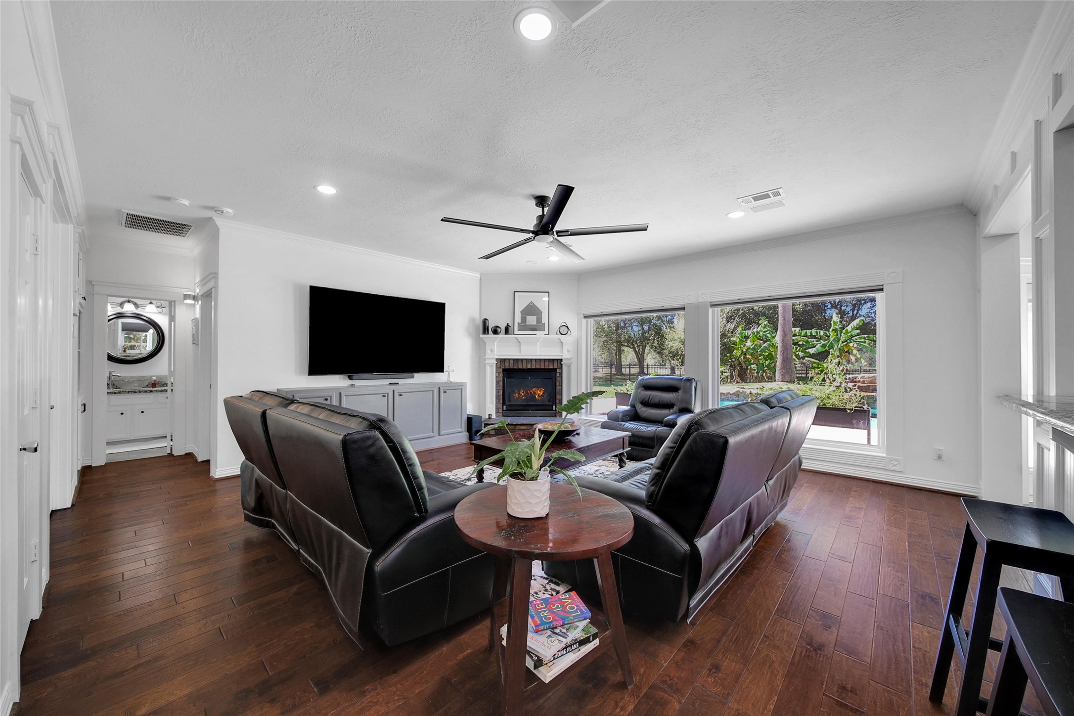 29919 Tudor Way Property Photo 15