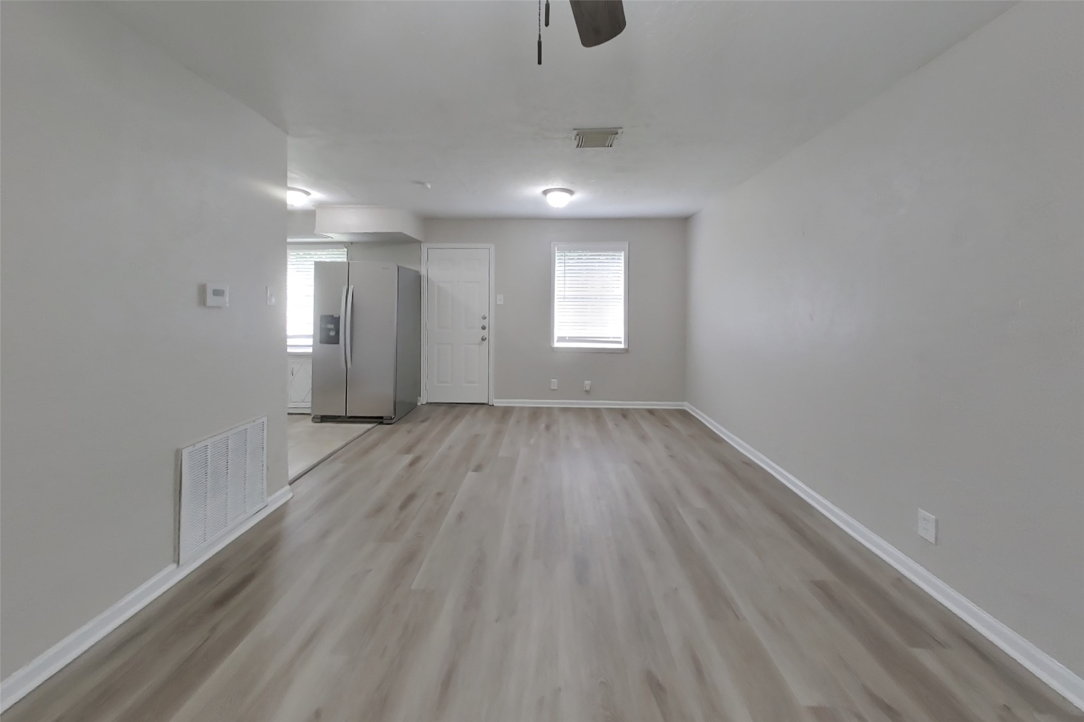 12306 Foxridge Drive Property Photo 3
