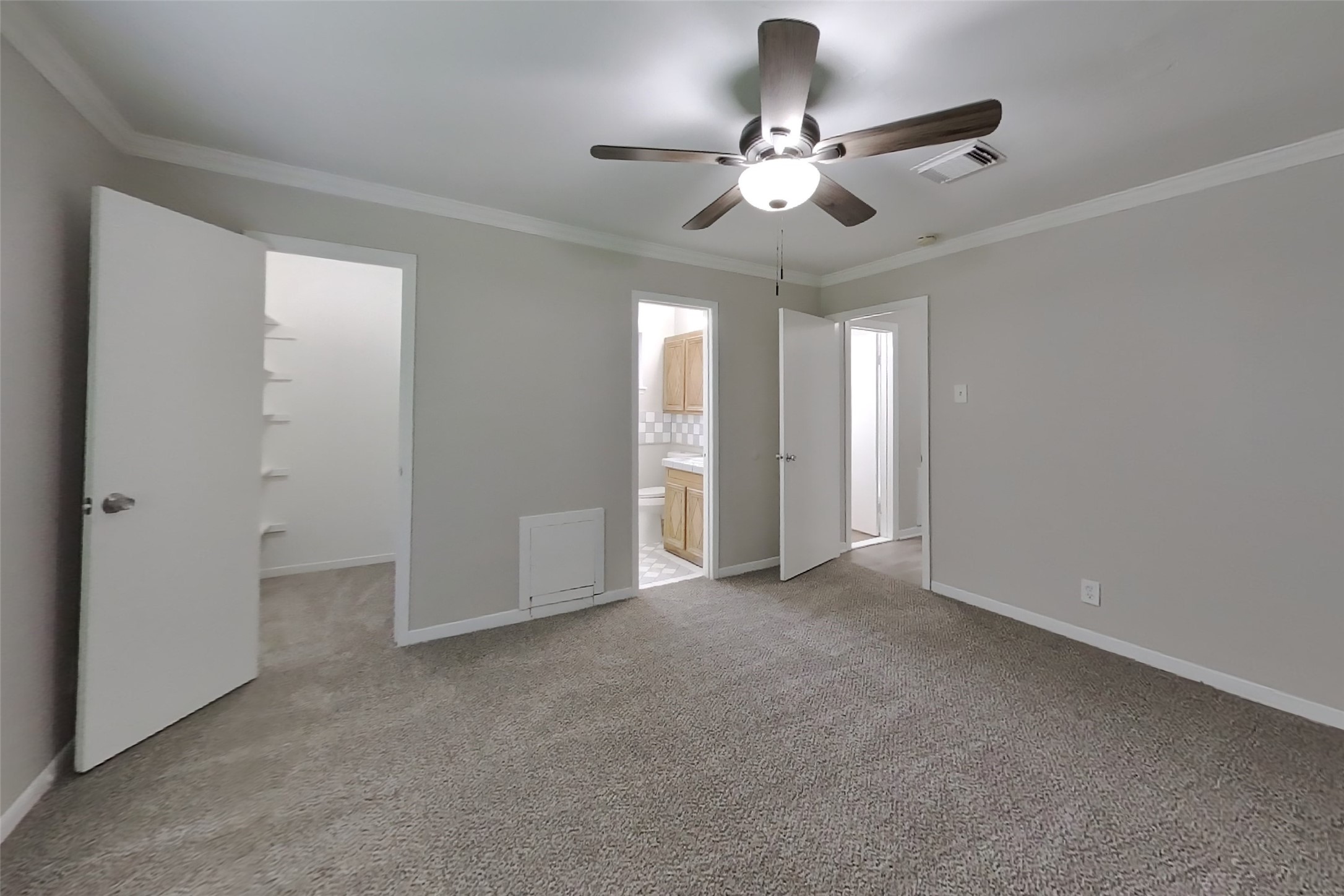 12306 Foxridge Drive Property Photo 6