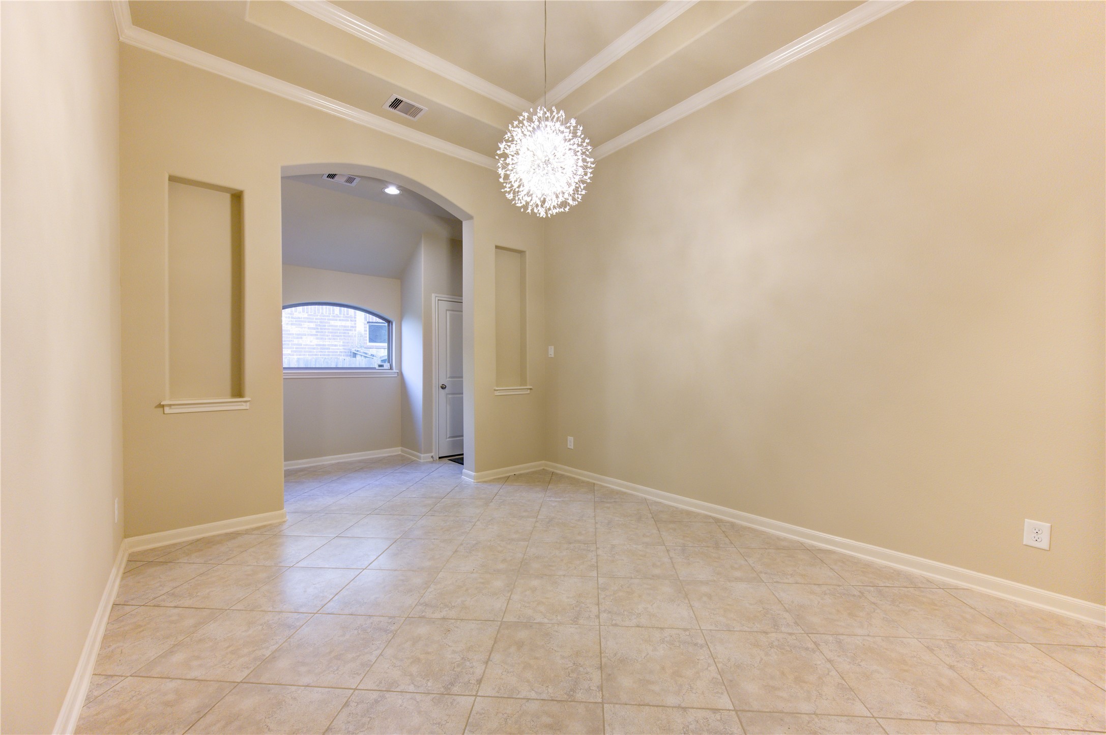 20702 Elderwood Terrace Drive Property Photo 12
