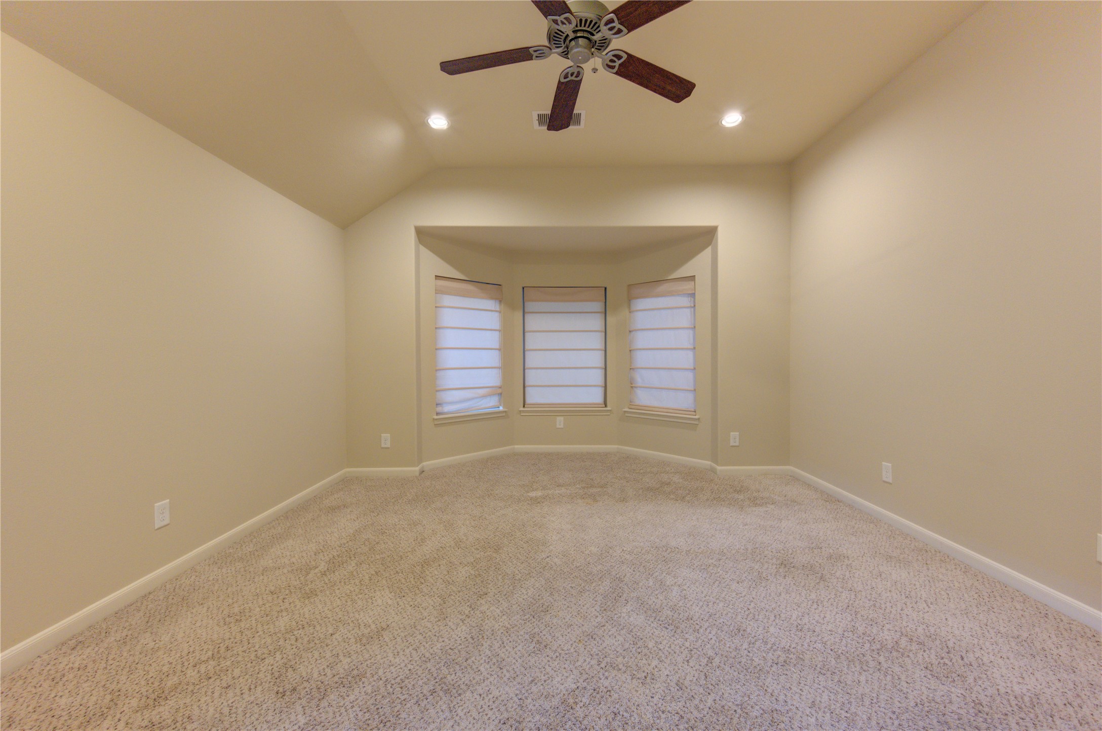 20702 Elderwood Terrace Drive Property Photo 41