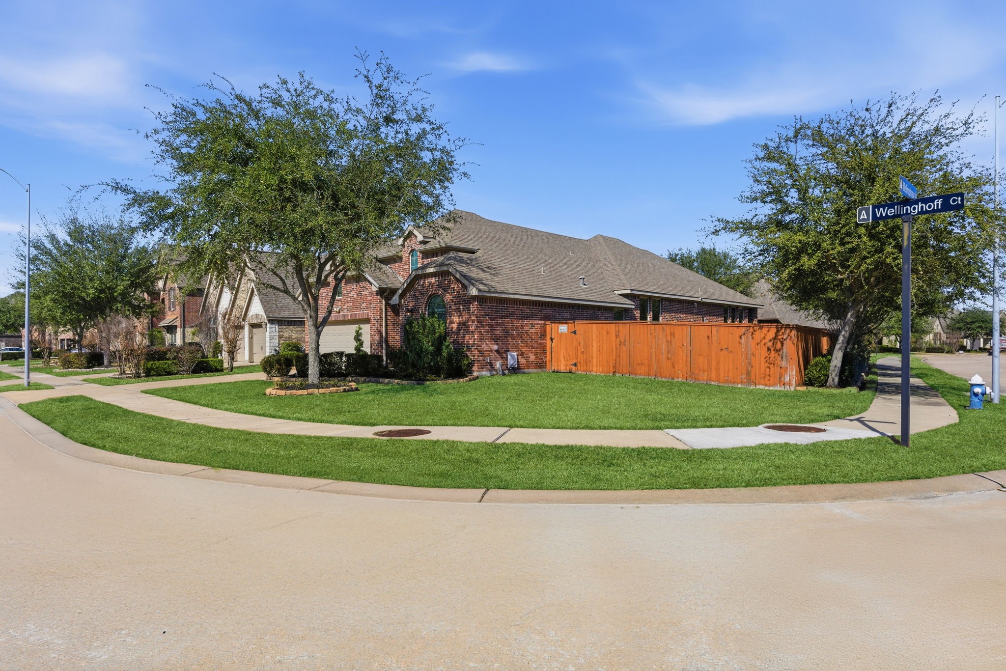 17014 Wellinghoff Court Property Photo 3