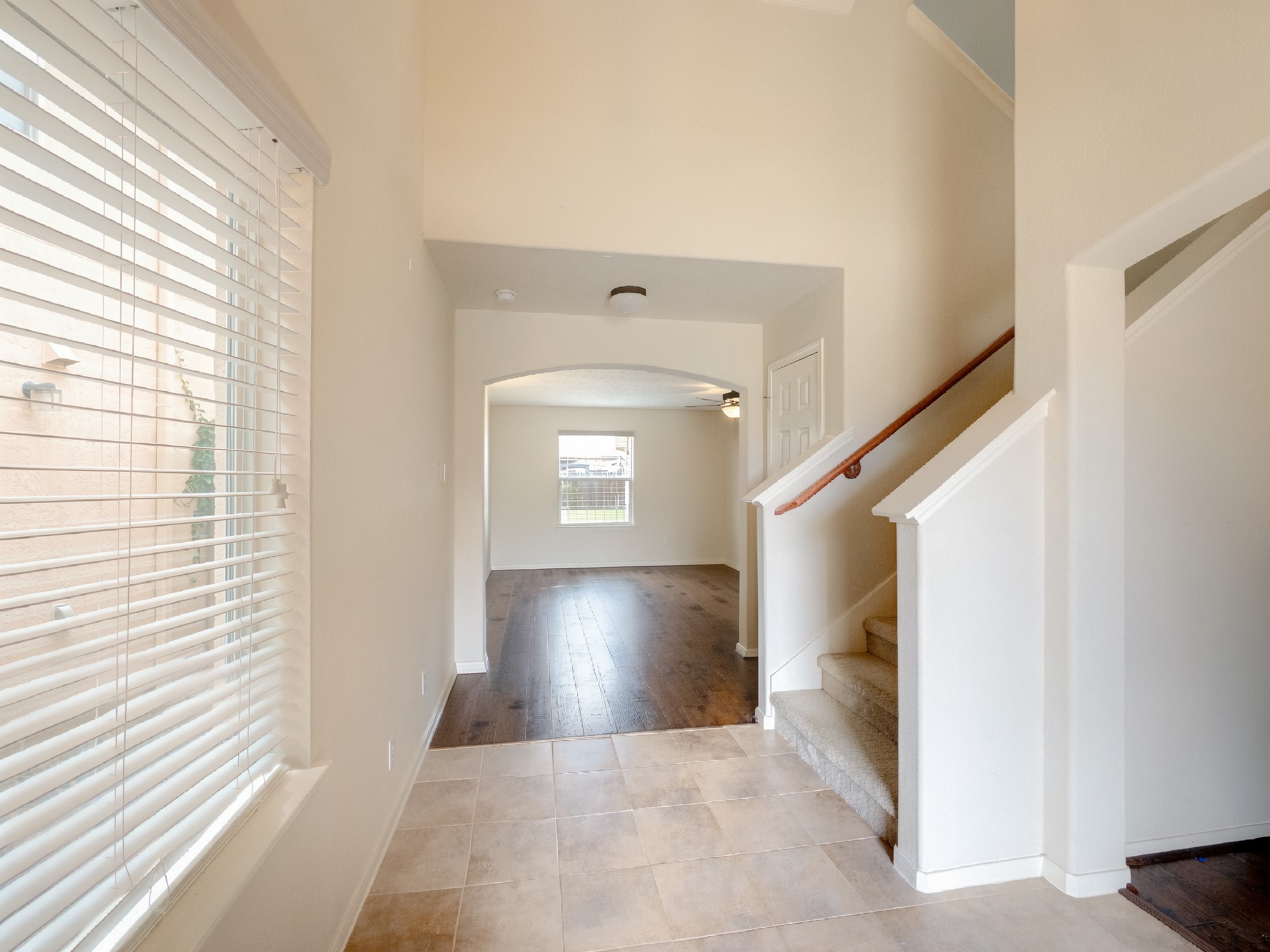 22106 Bridgestone Crossing Drive Property Photo 8