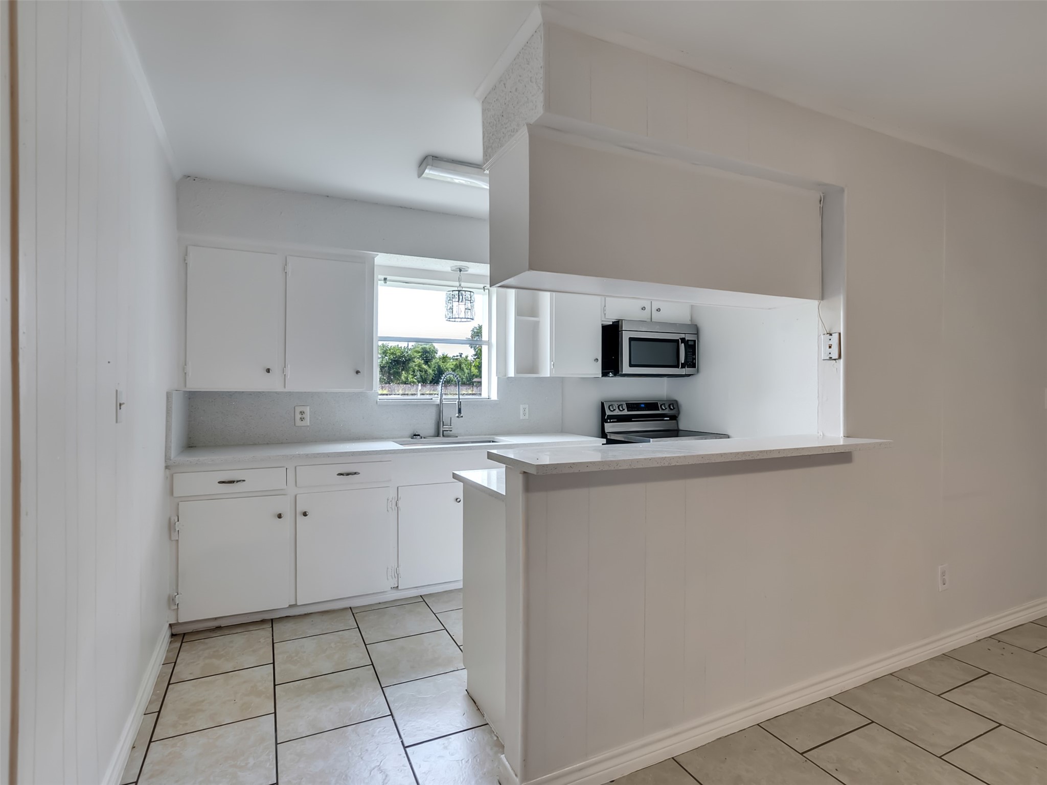 502 N Oak Street Property Photo 11