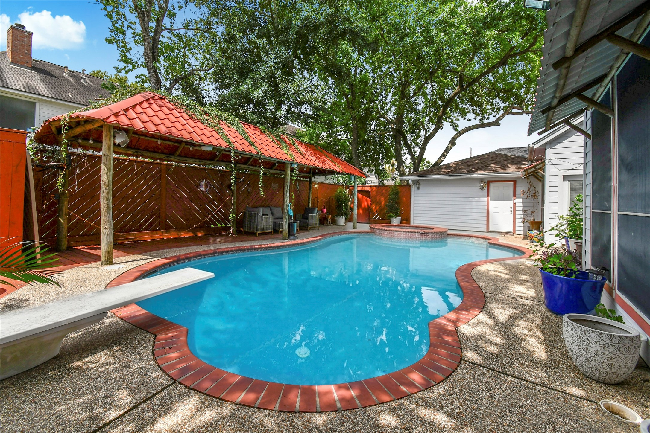 17311 Rothko Lane Property Photo 8