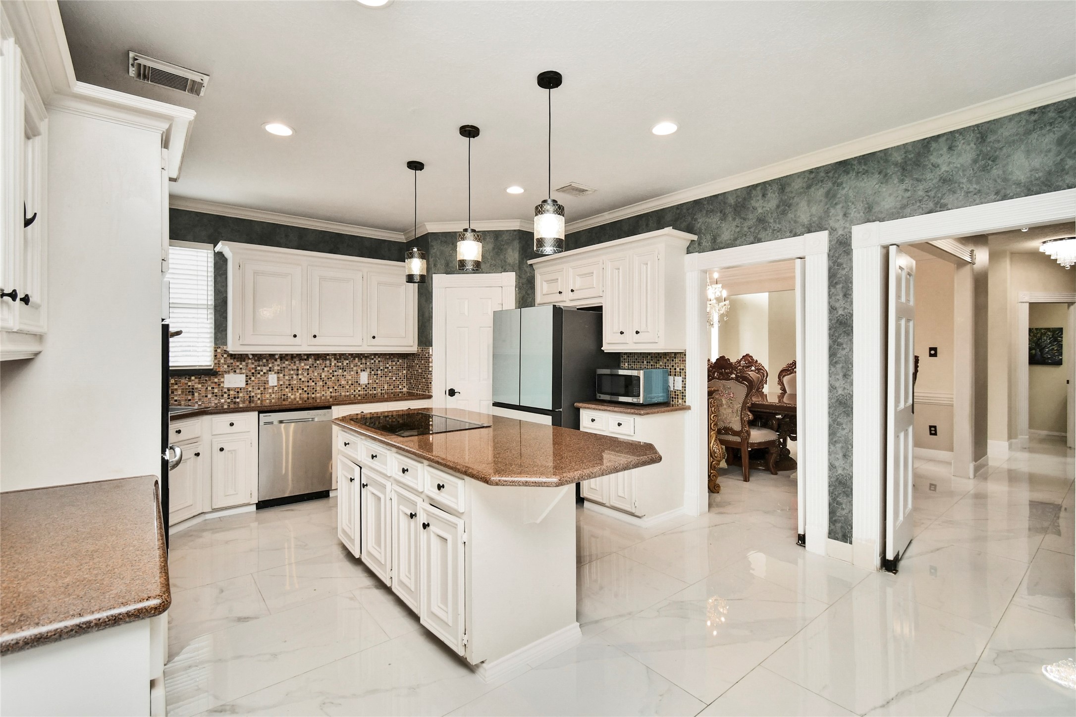 17311 Rothko Lane Property Photo 15