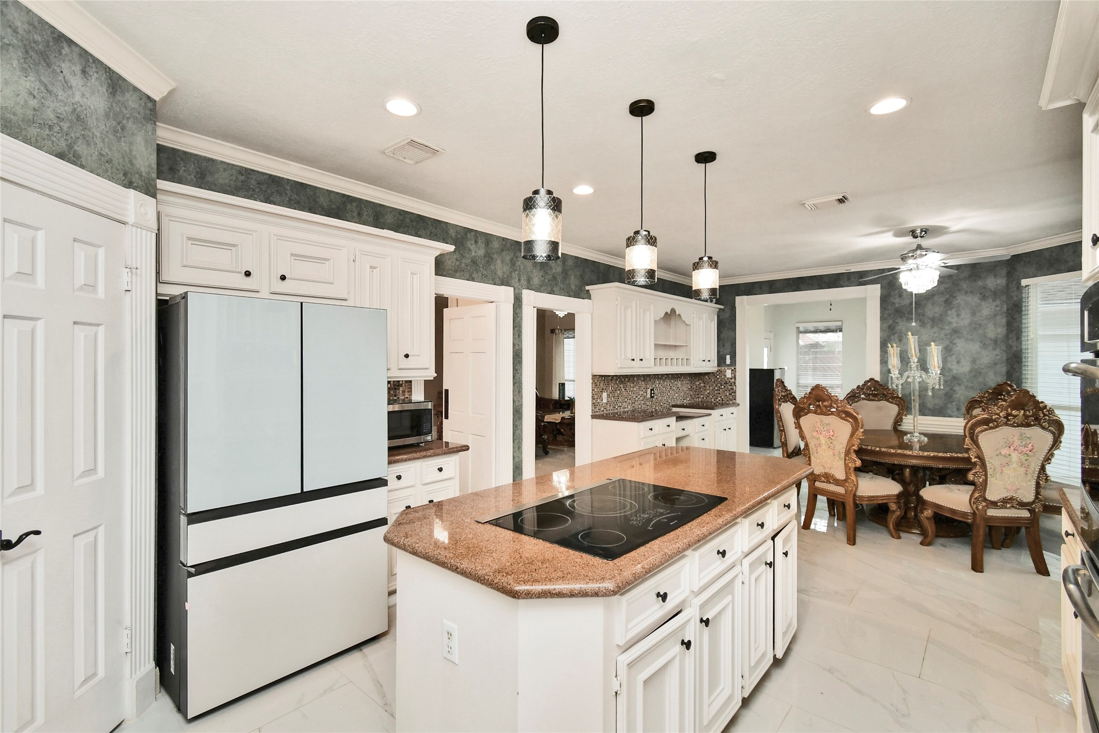 17311 Rothko Lane Property Photo 16