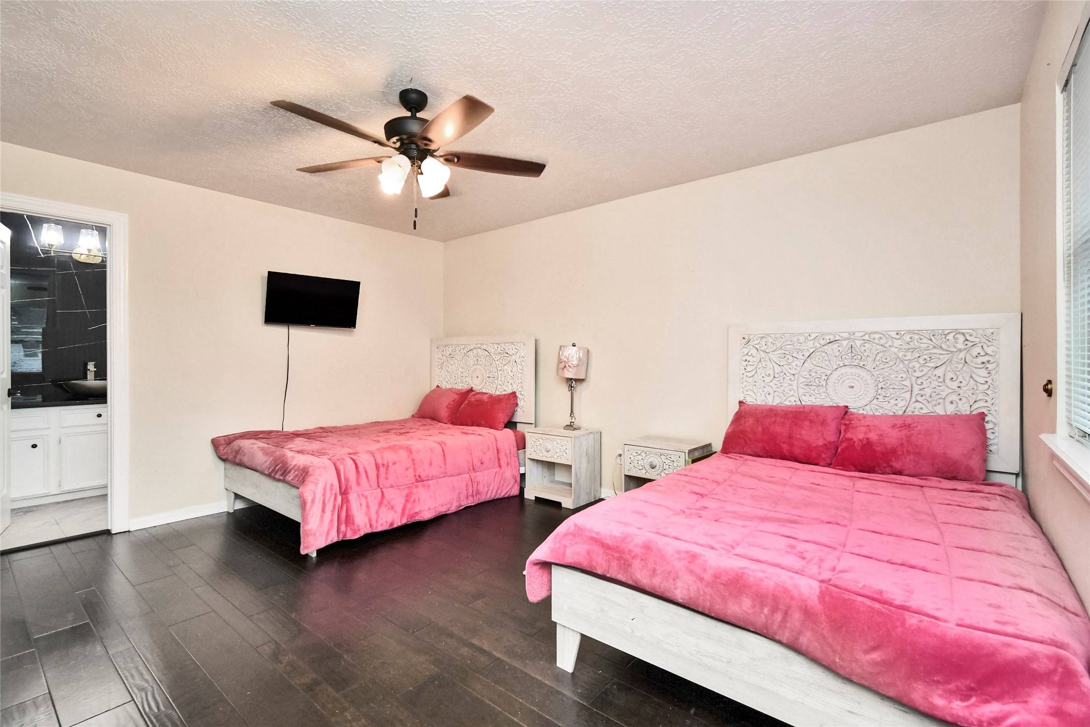 17311 Rothko Lane Property Photo 29