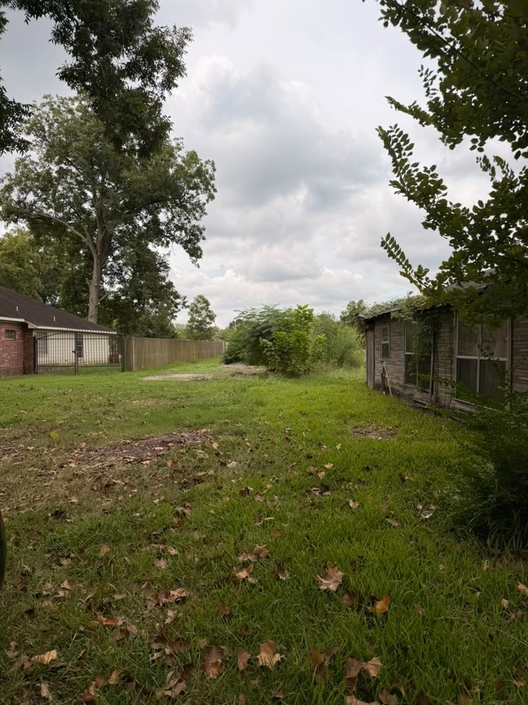 9511 Irby Street Property Photo 17