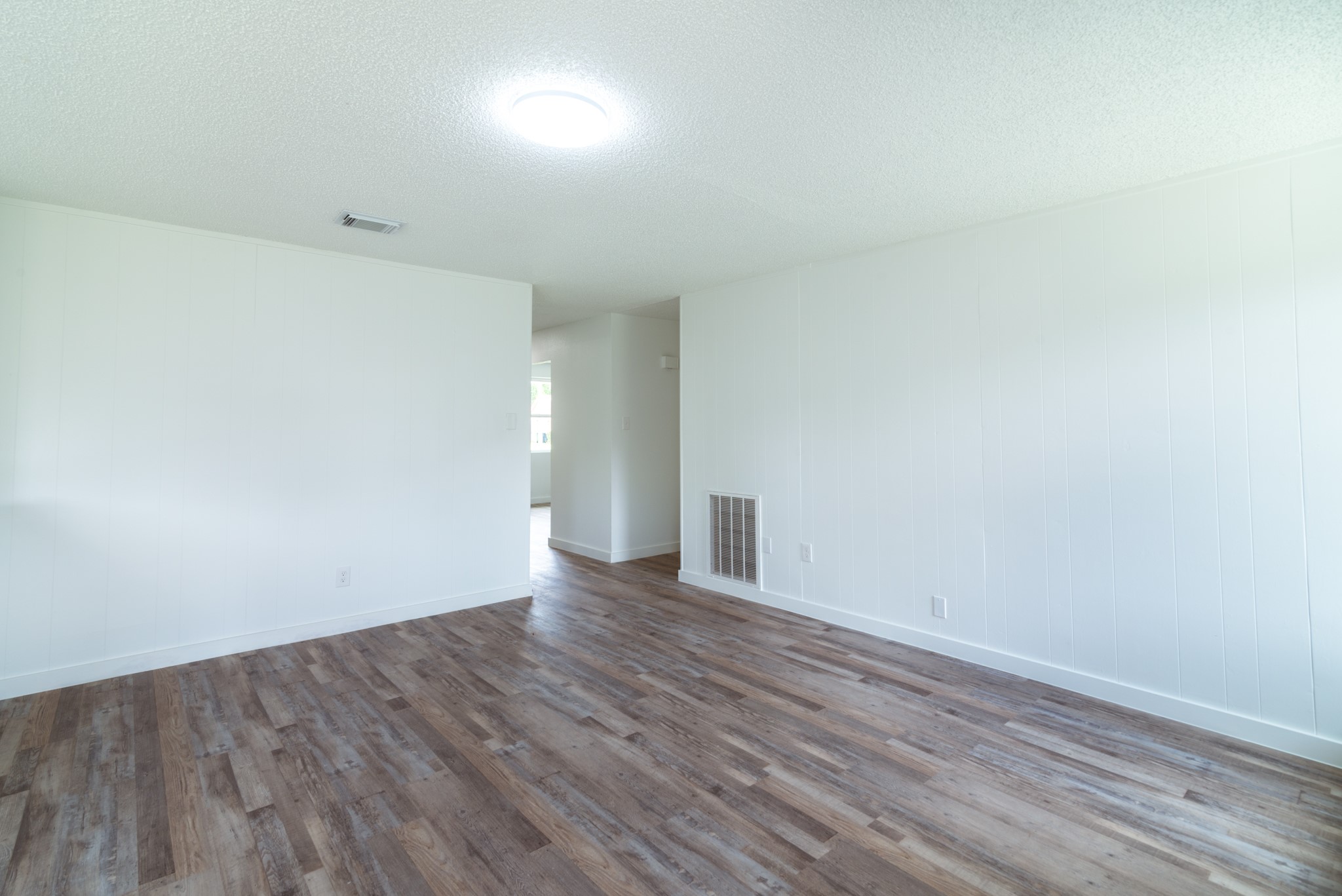 15910 Plagens Lane Property Photo 5