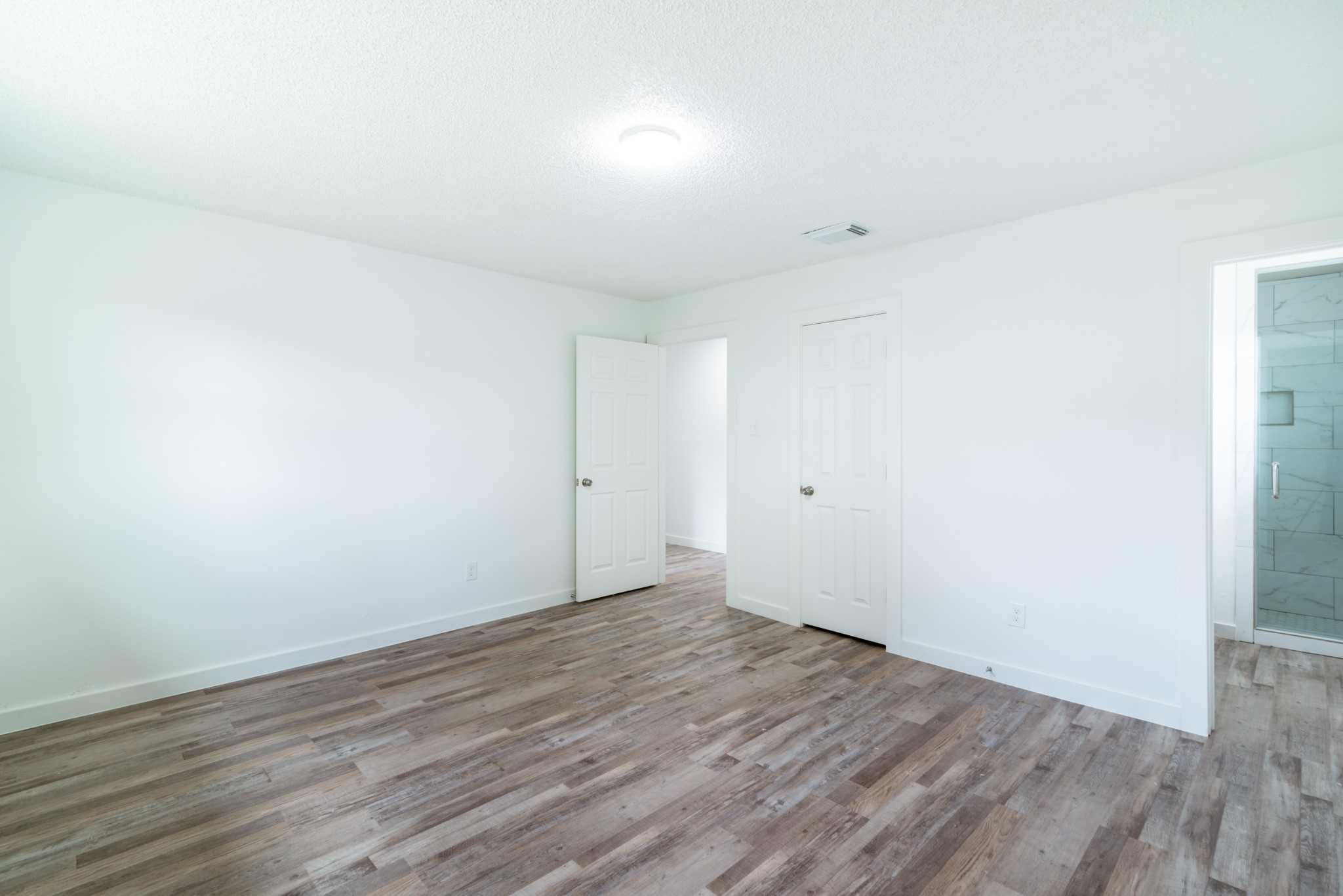 15910 Plagens Lane Property Photo 16