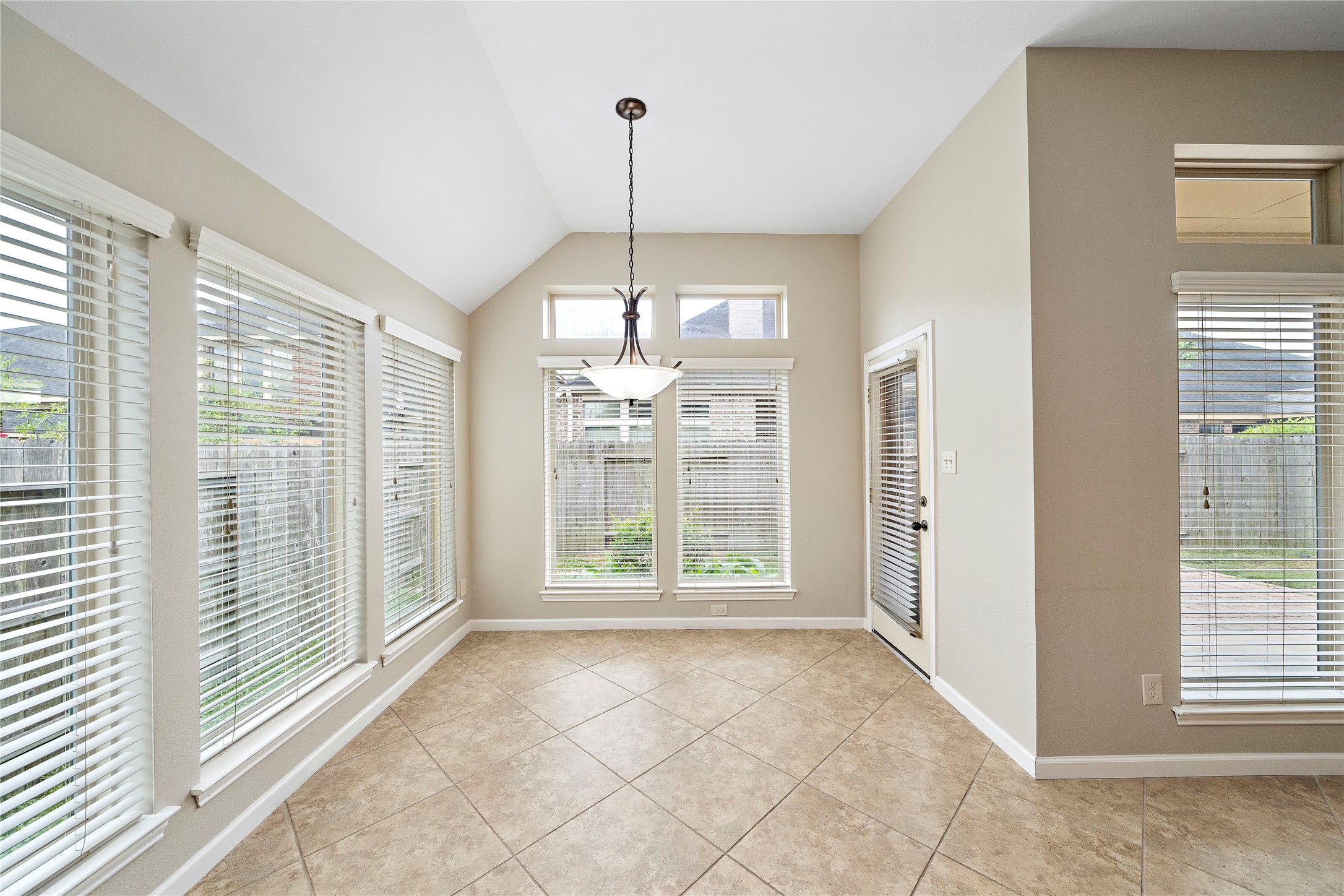 4419 Morning Cloud Lane Property Photo 17