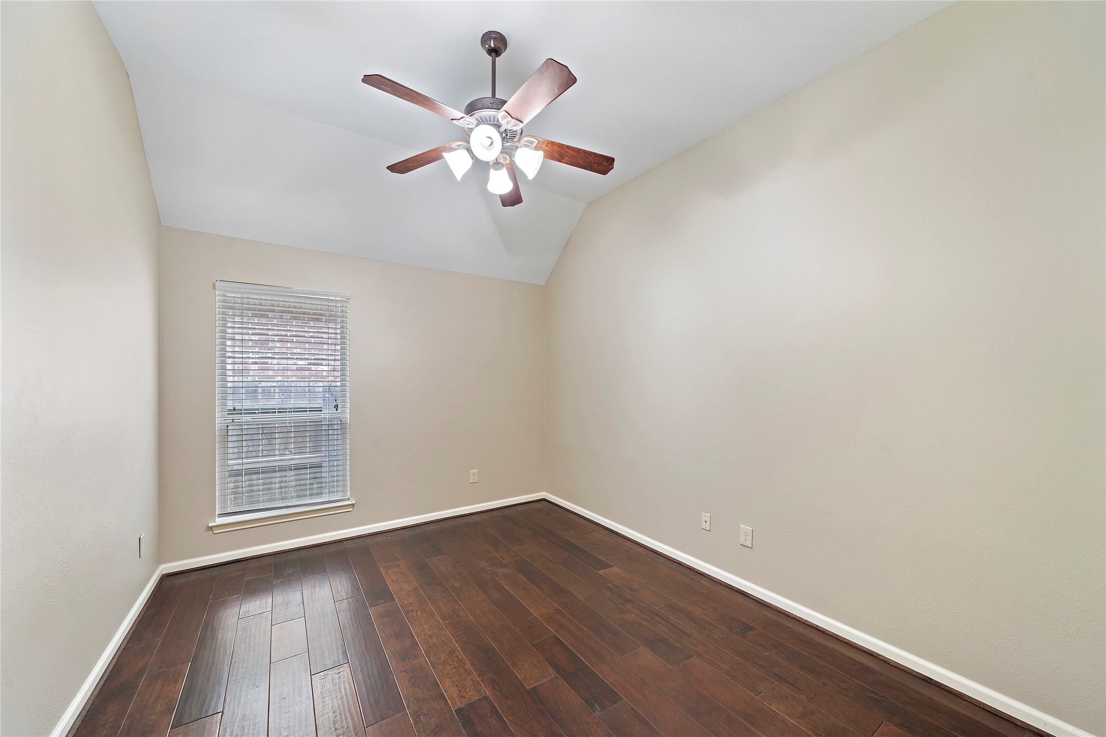 4419 Morning Cloud Lane Property Photo 27