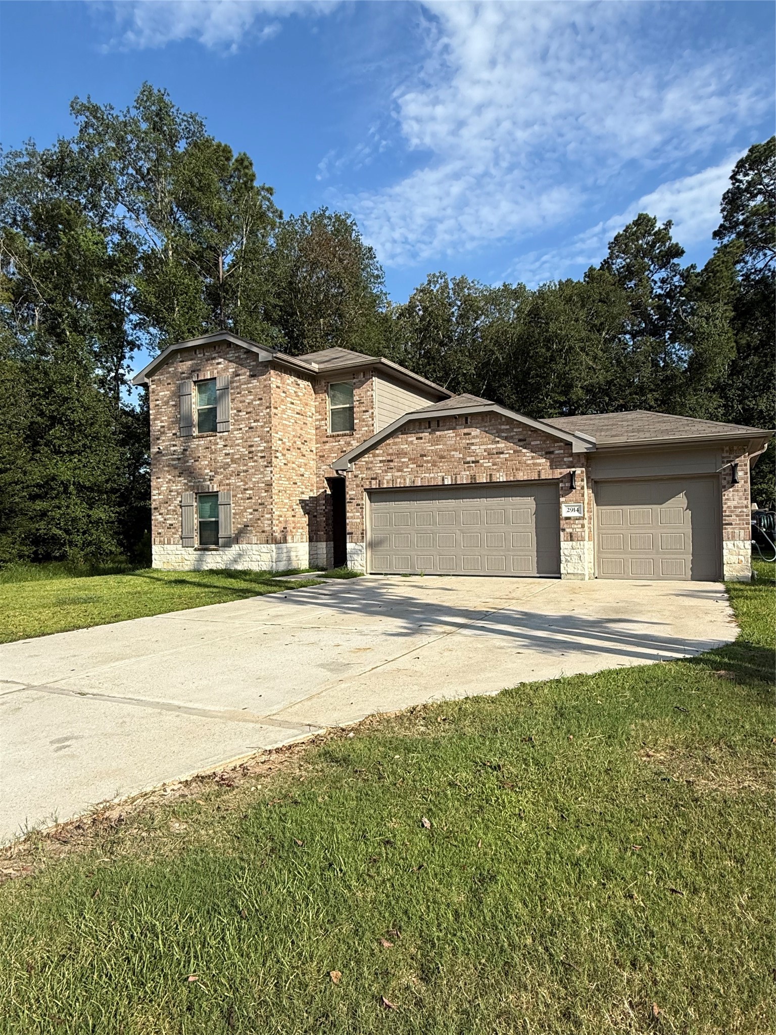 2914 Roman Forest Boulevard Property Photo 1