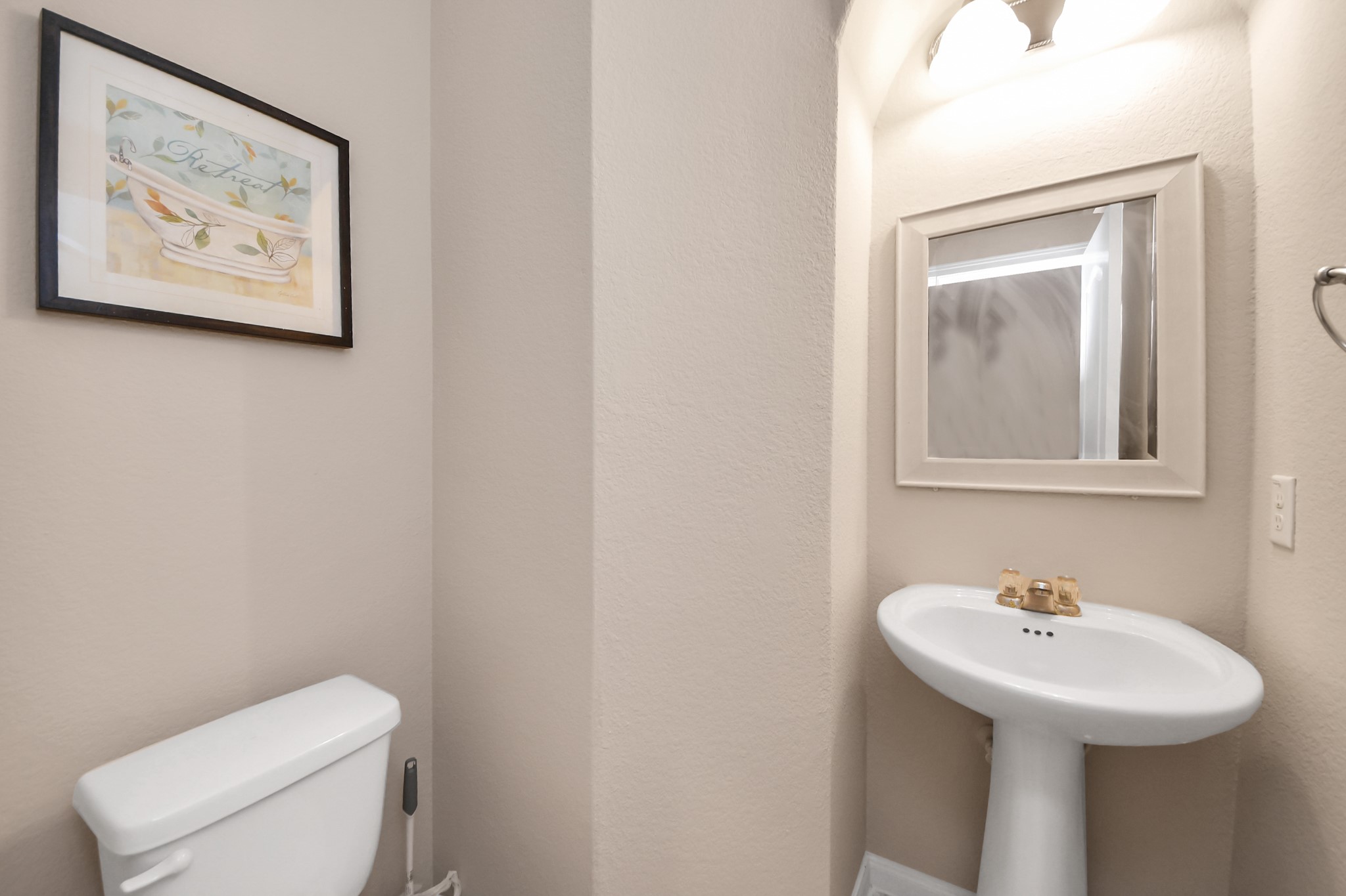 7214 Baitland Drive Property Photo 8