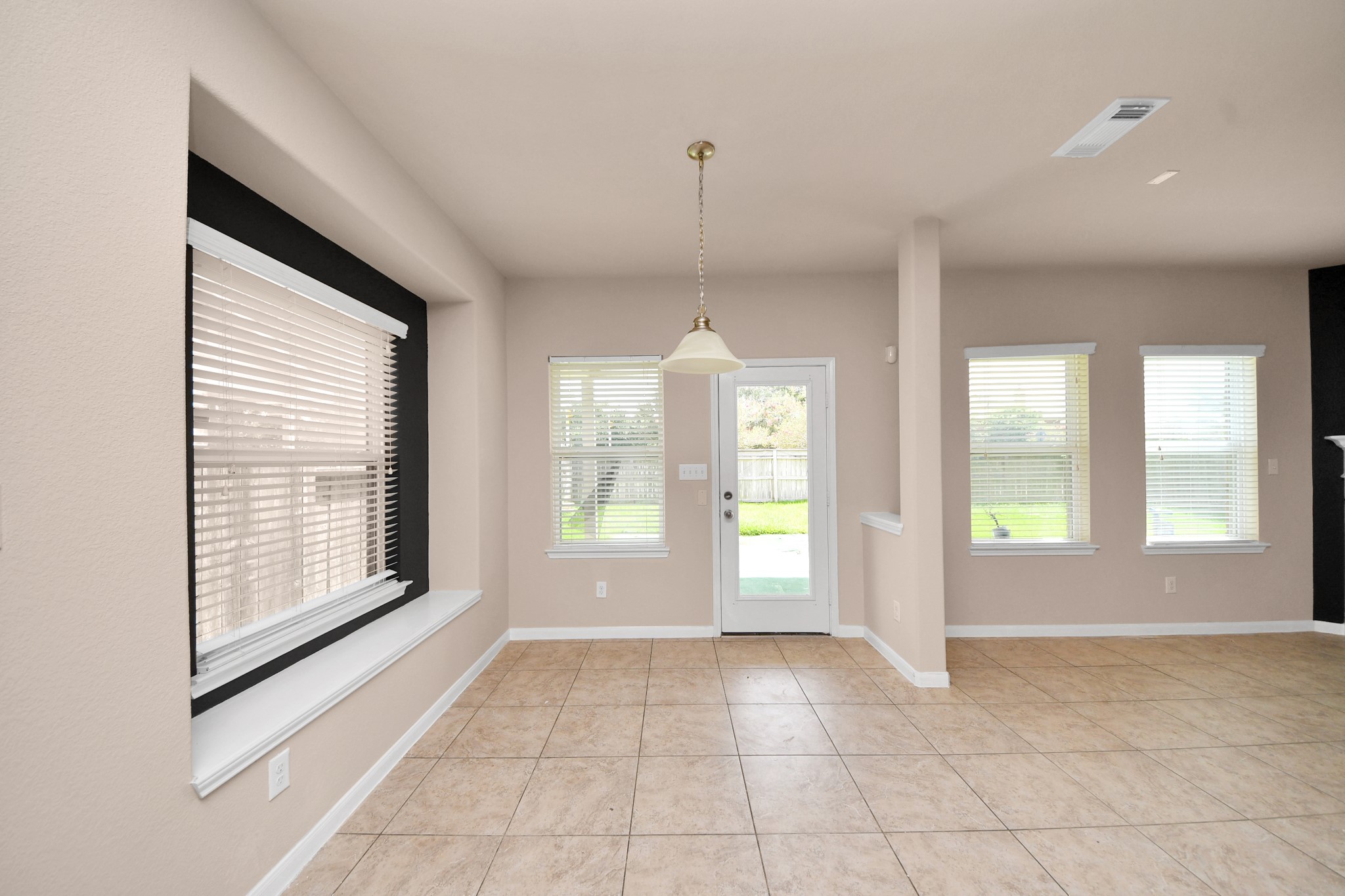 7214 Baitland Drive Property Photo 13