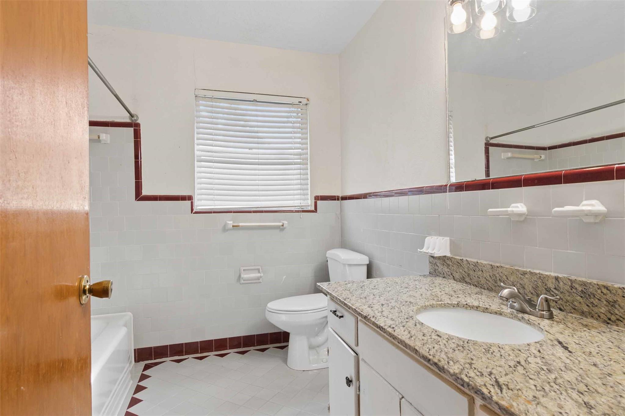 5310 Newkirk Lane Property Photo 21