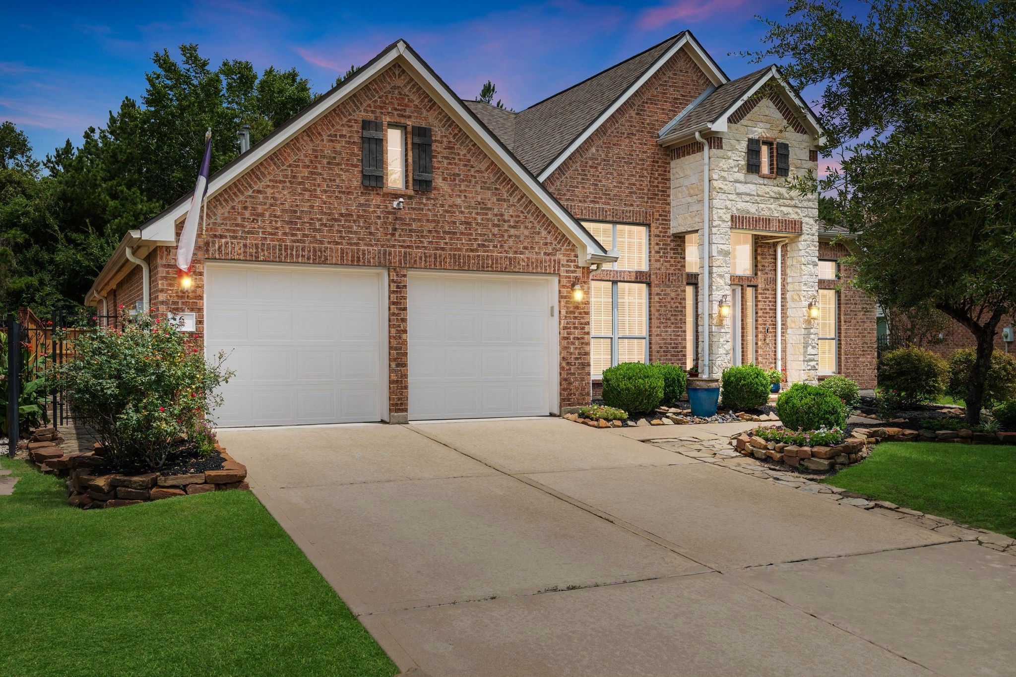 6 Granite Path Place Property Photo 1