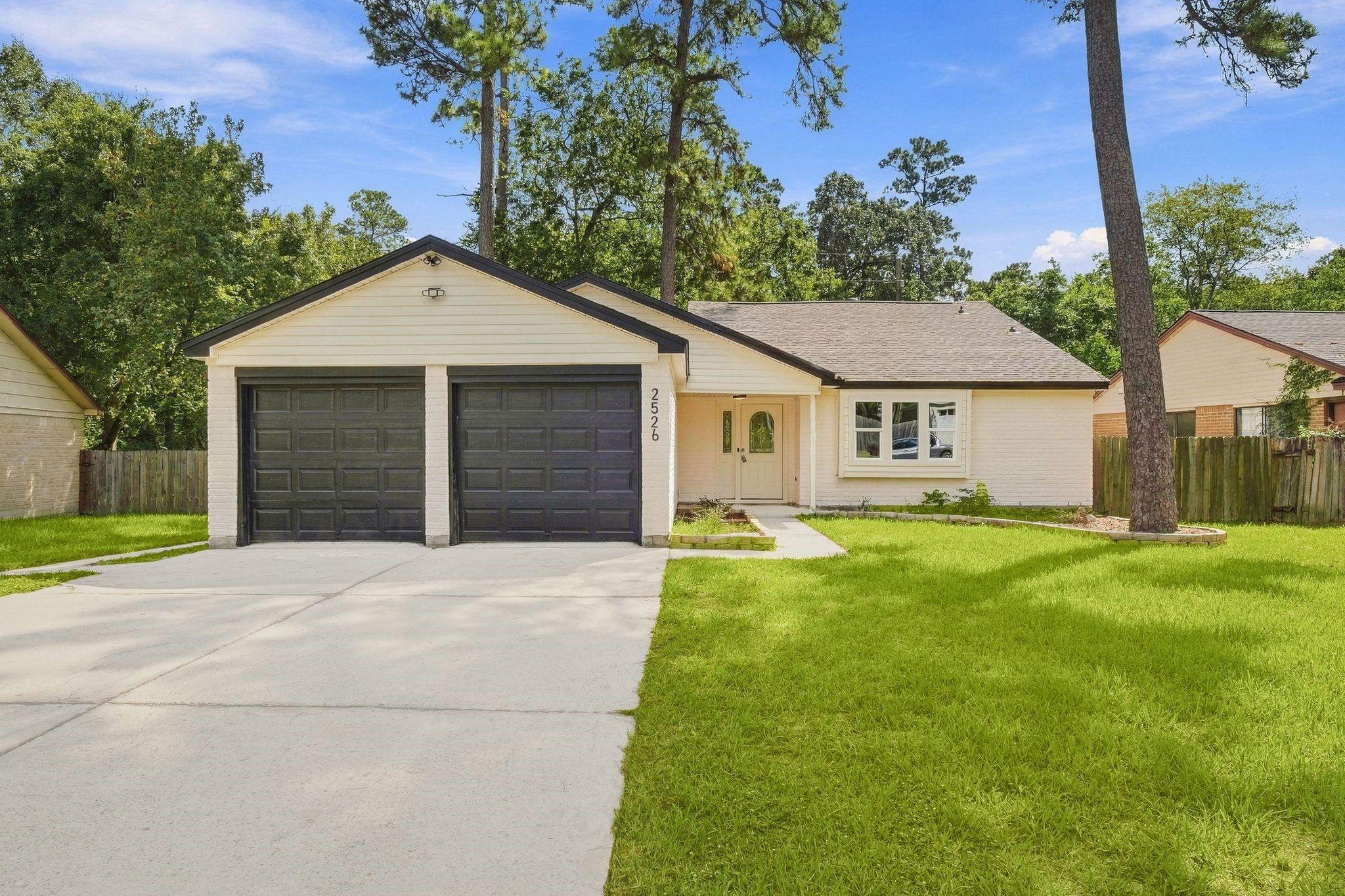 2526 Rambling Brook Drive Property Photo 1