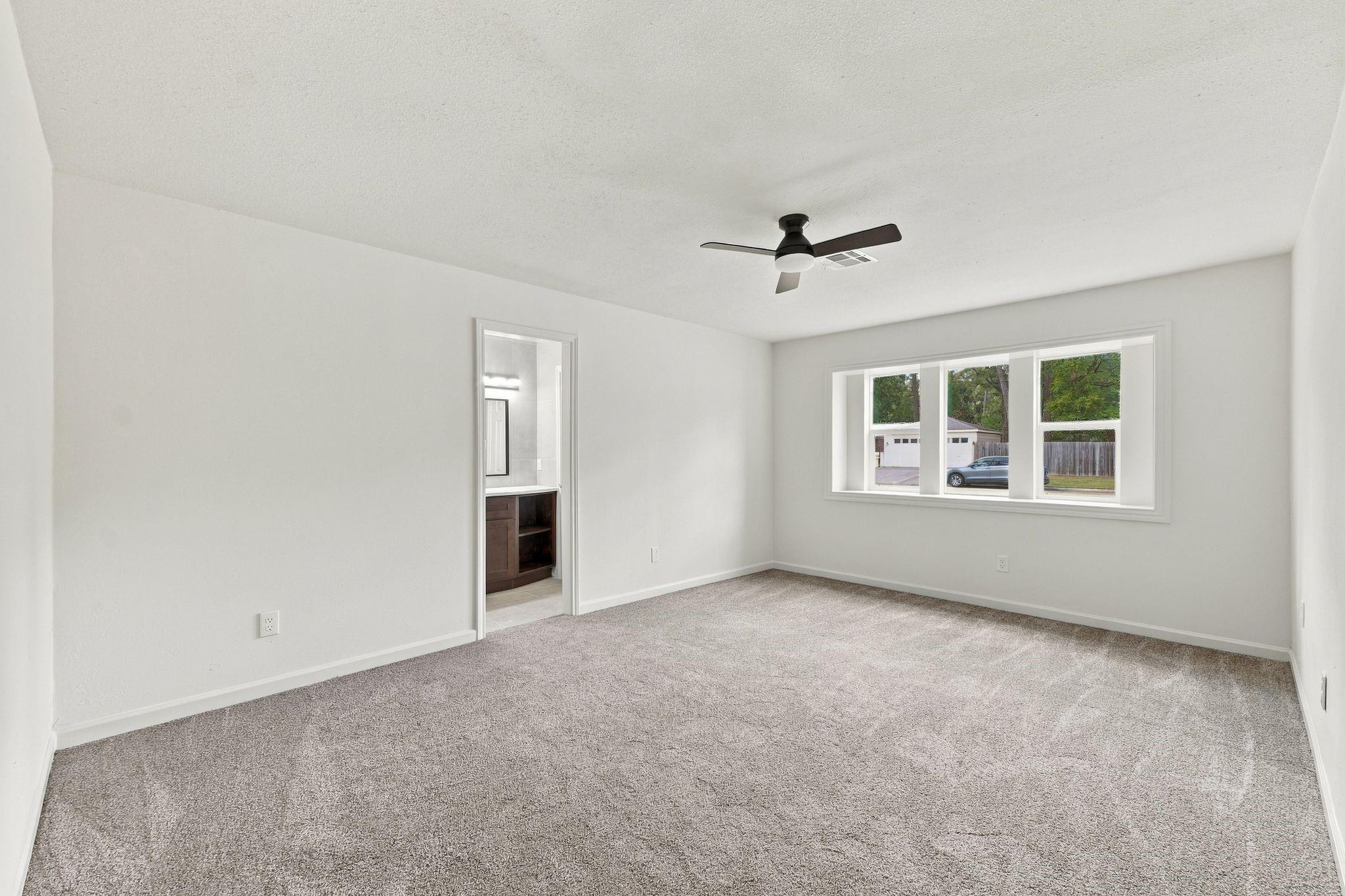2526 Rambling Brook Drive Property Photo 8