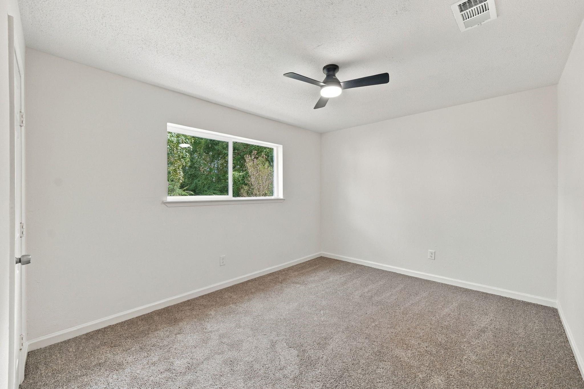 2526 Rambling Brook Drive Property Photo 11