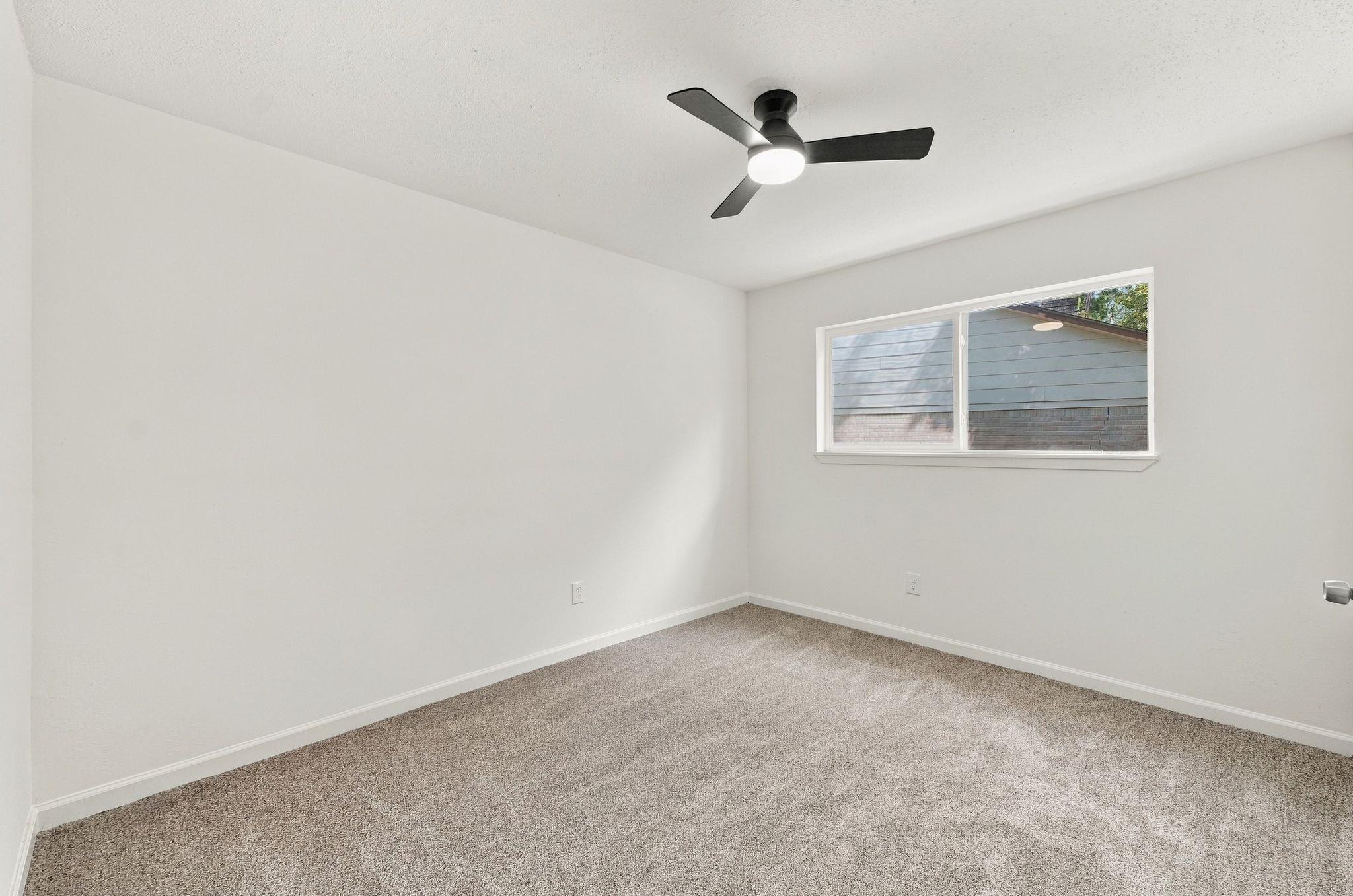 2526 Rambling Brook Drive Property Photo 12