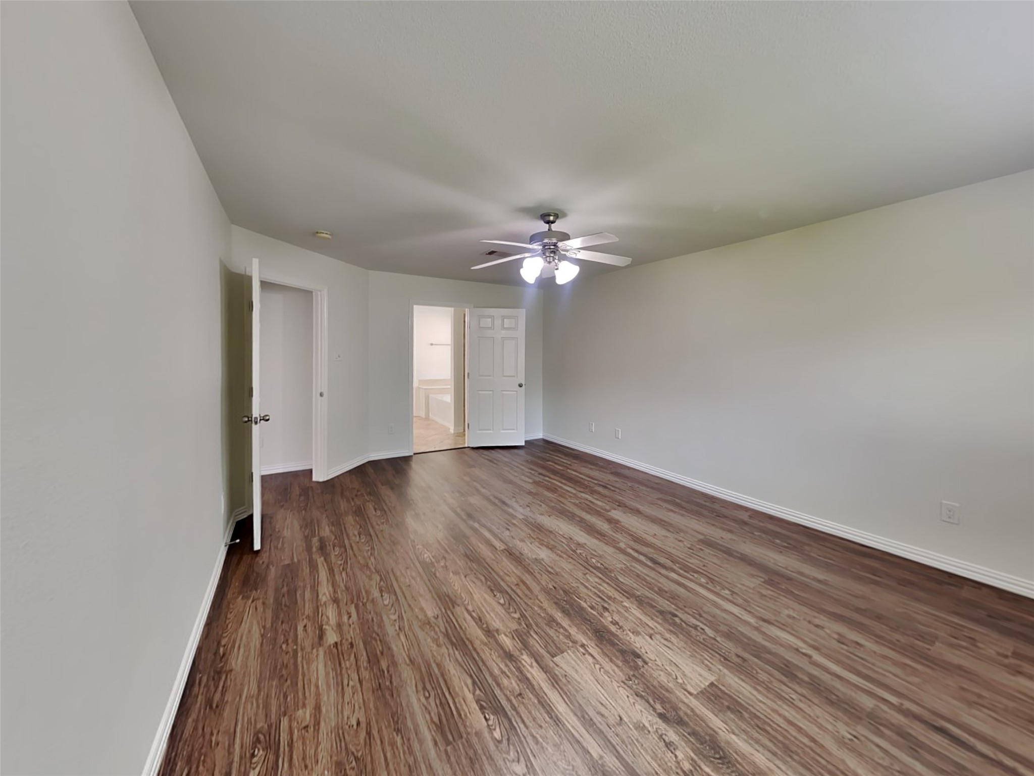 26949 Carriage Manor Lane Property Photo 6