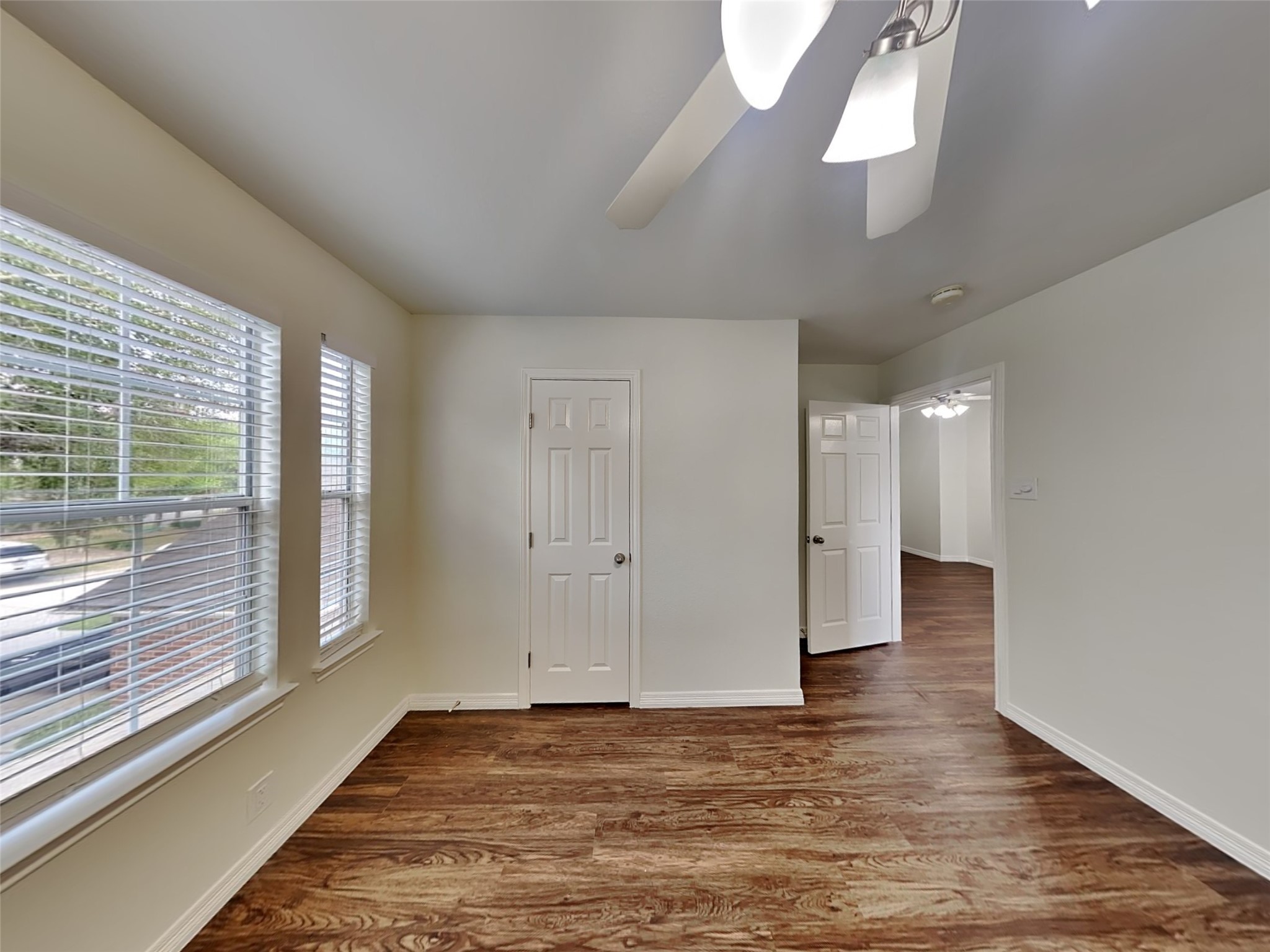 26949 Carriage Manor Lane Property Photo 10