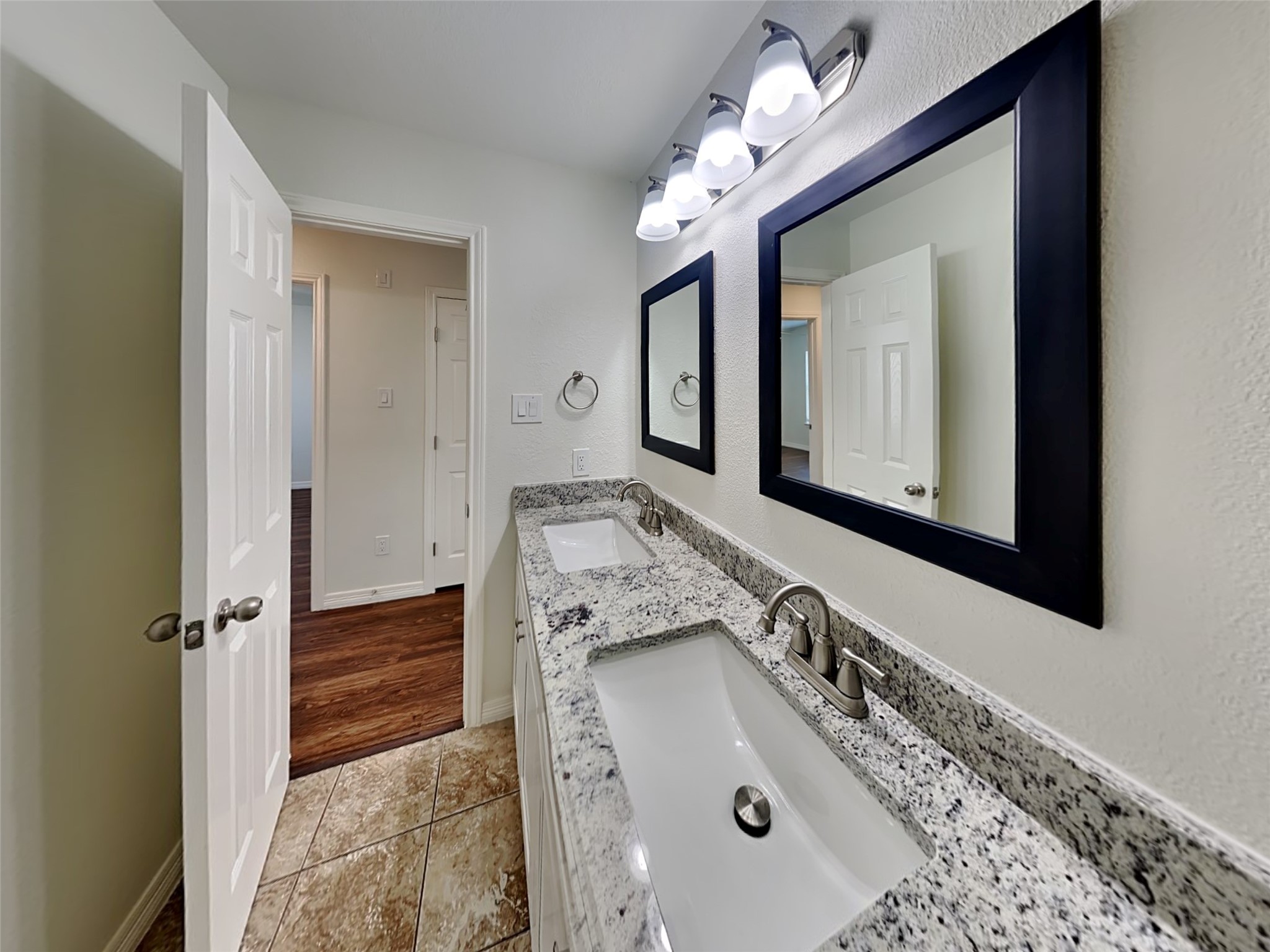 26949 Carriage Manor Lane Property Photo 16