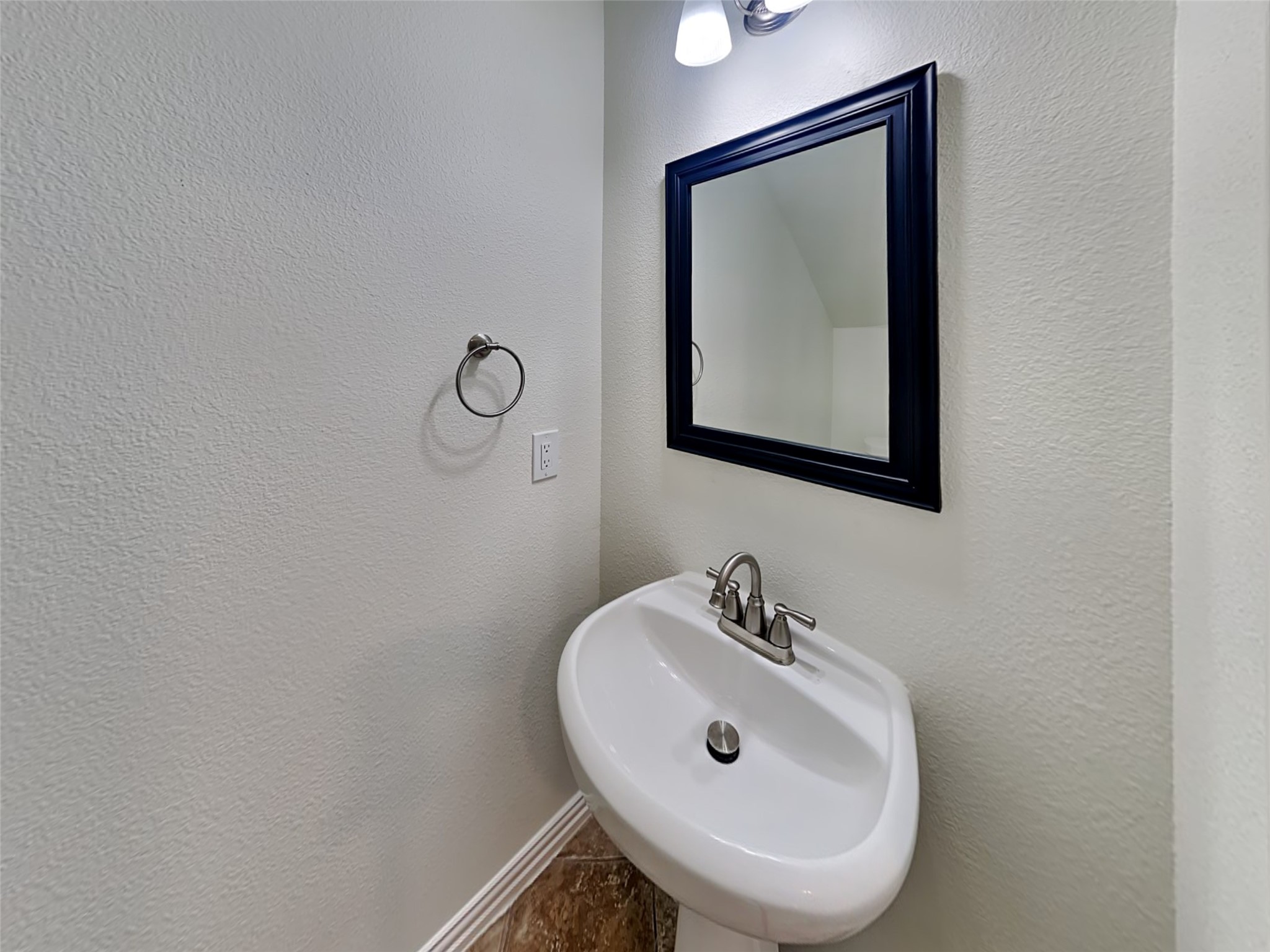 26949 Carriage Manor Lane Property Photo 18