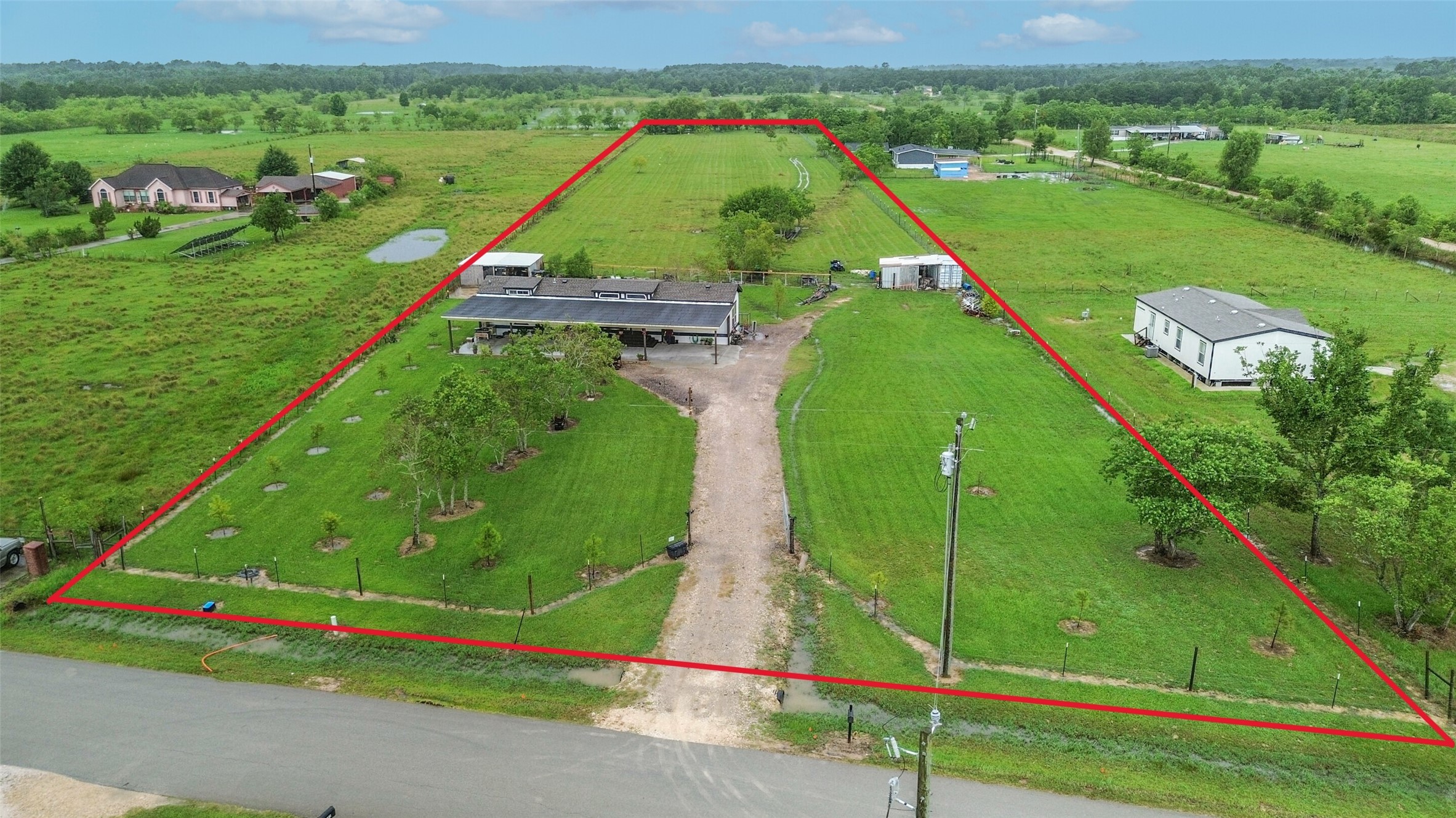 660 County Road 3011 Property Photo 1
