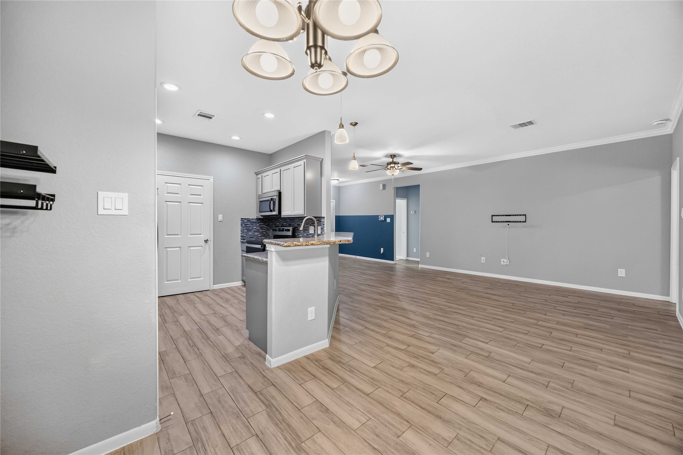 3534 Cork Drive Property Photo 4