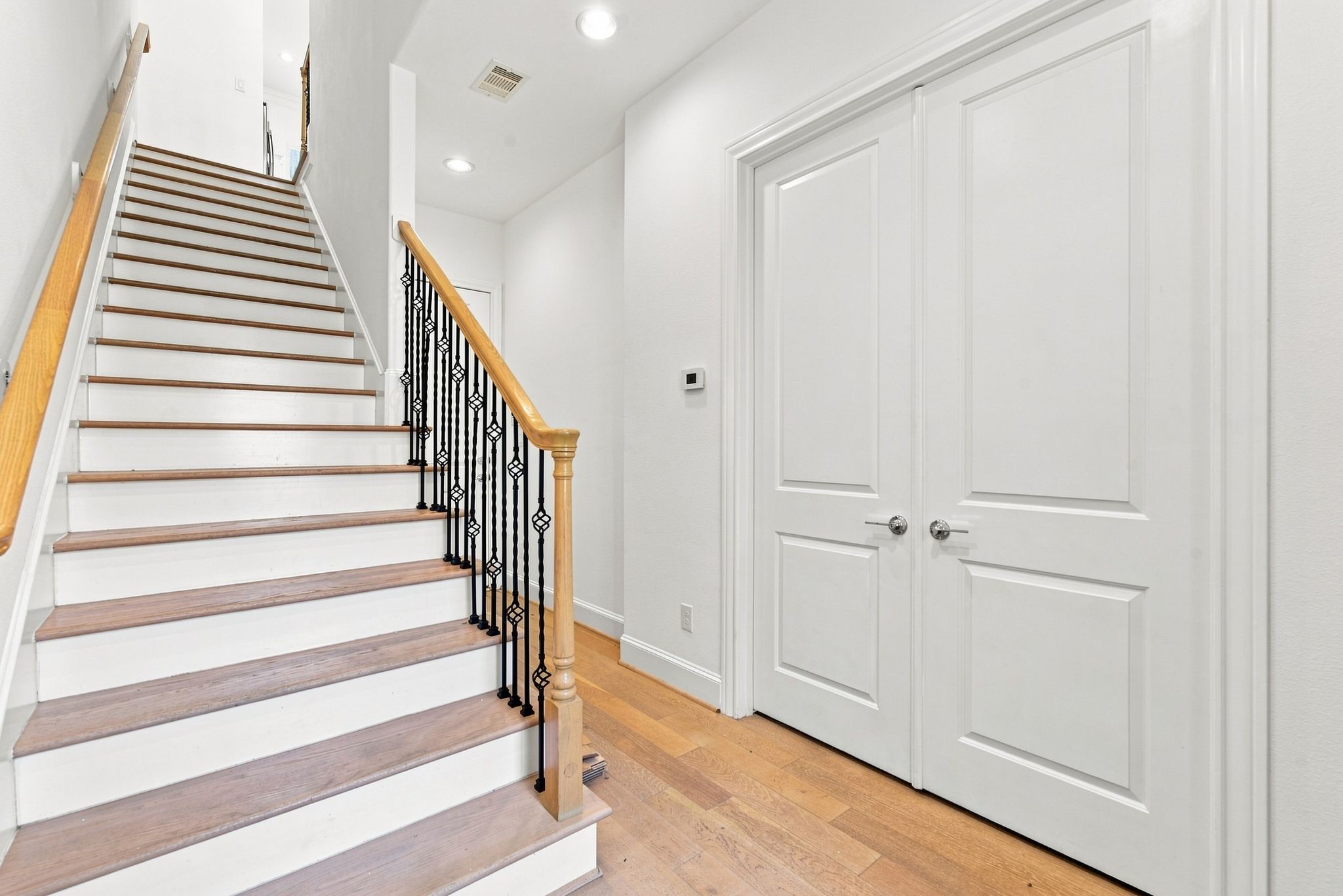 9538 London Bridge Station Property Photo 4