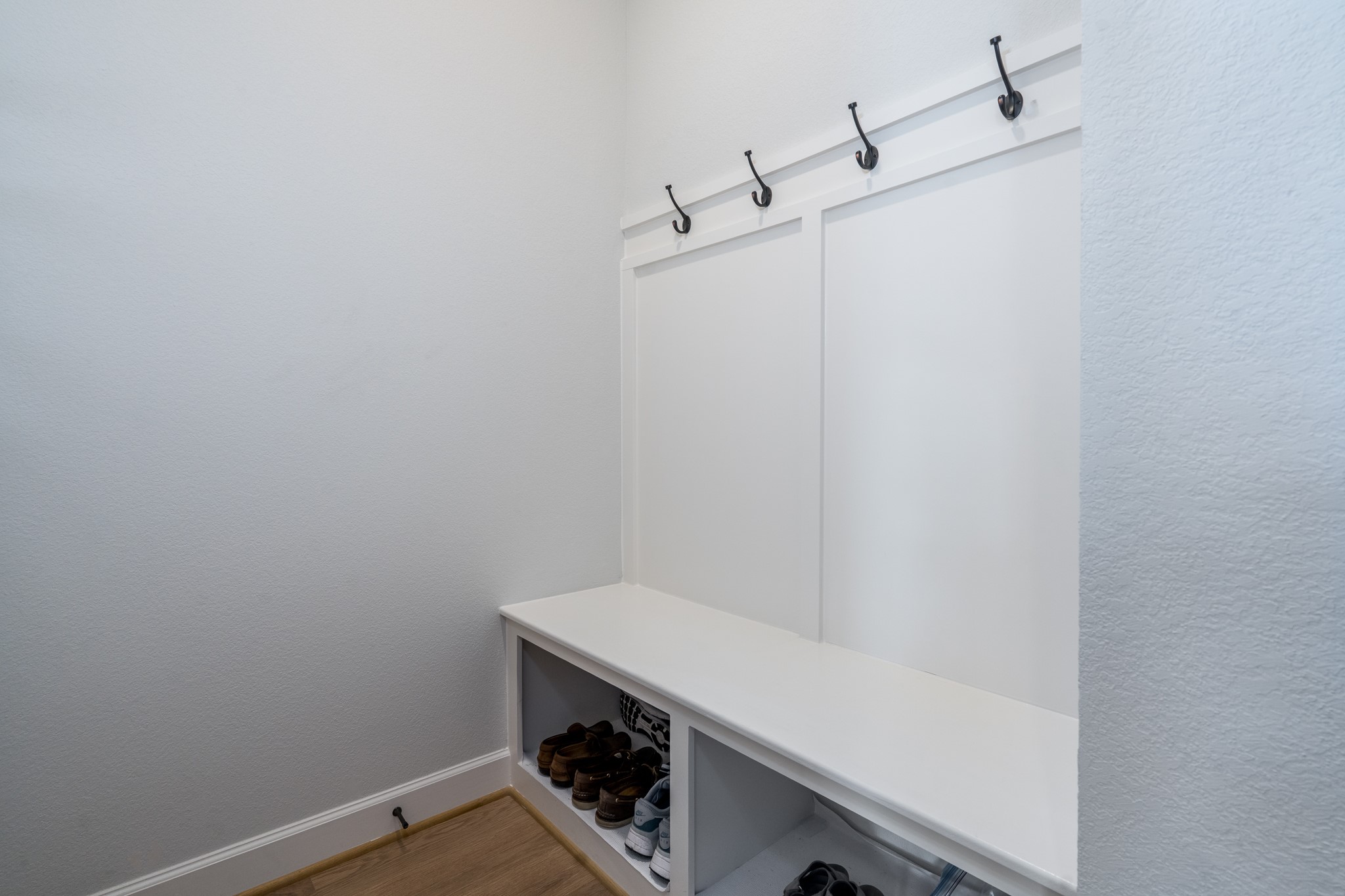 12202 Big Pine Creek Drive Property Photo 11