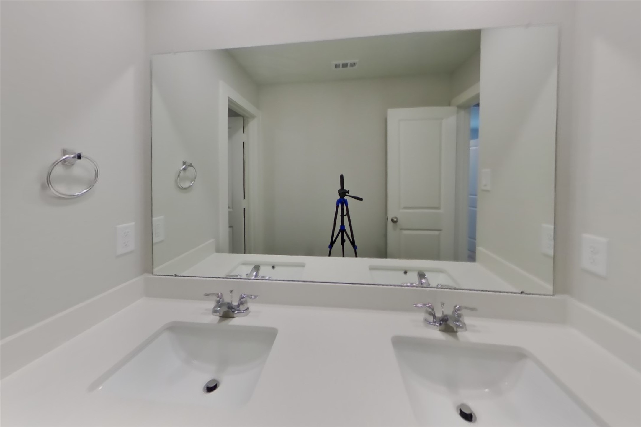 9835 Willow Creek Commerce Drive 420 Property Photo 14