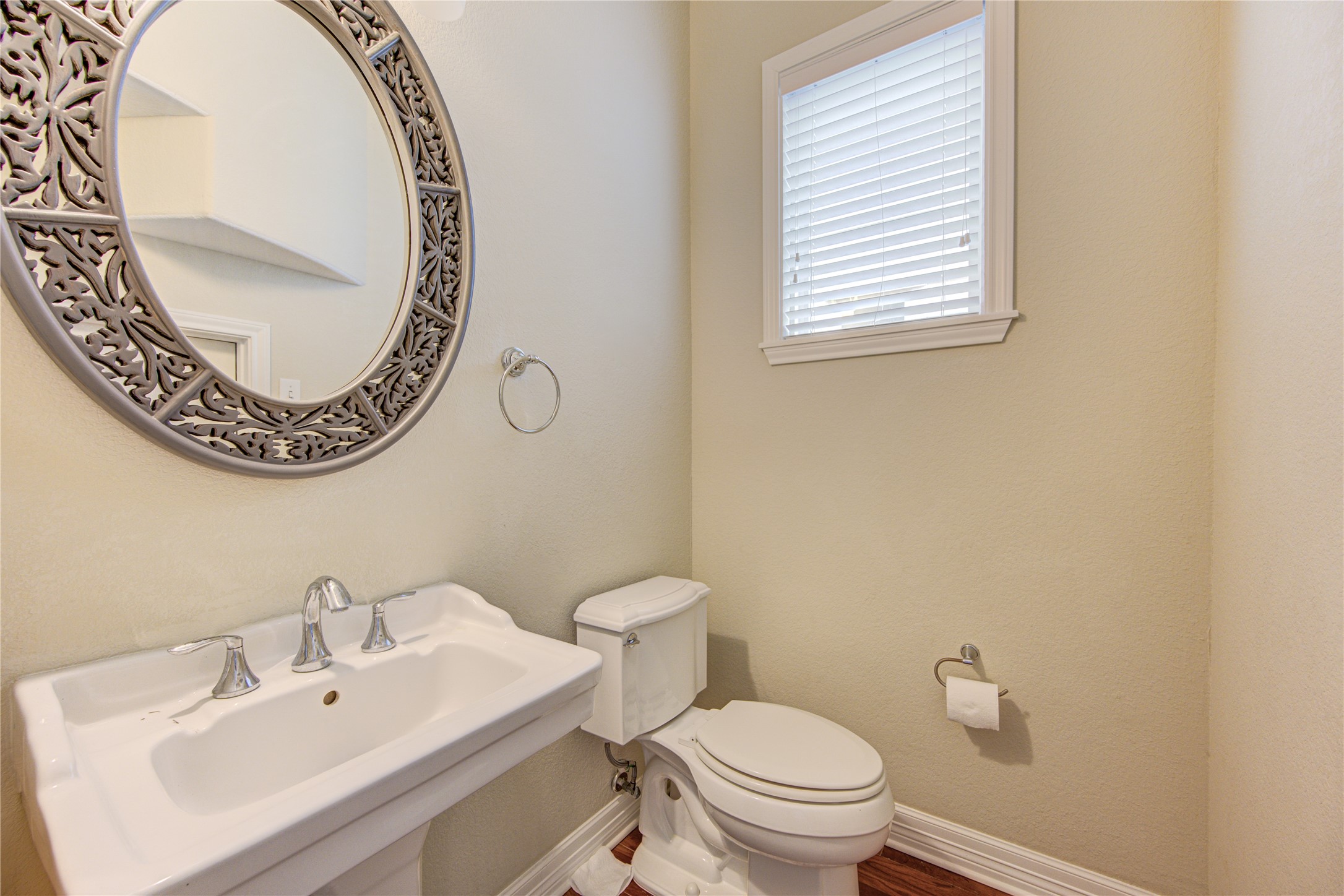 1117 W 18th Street Property Photo 15