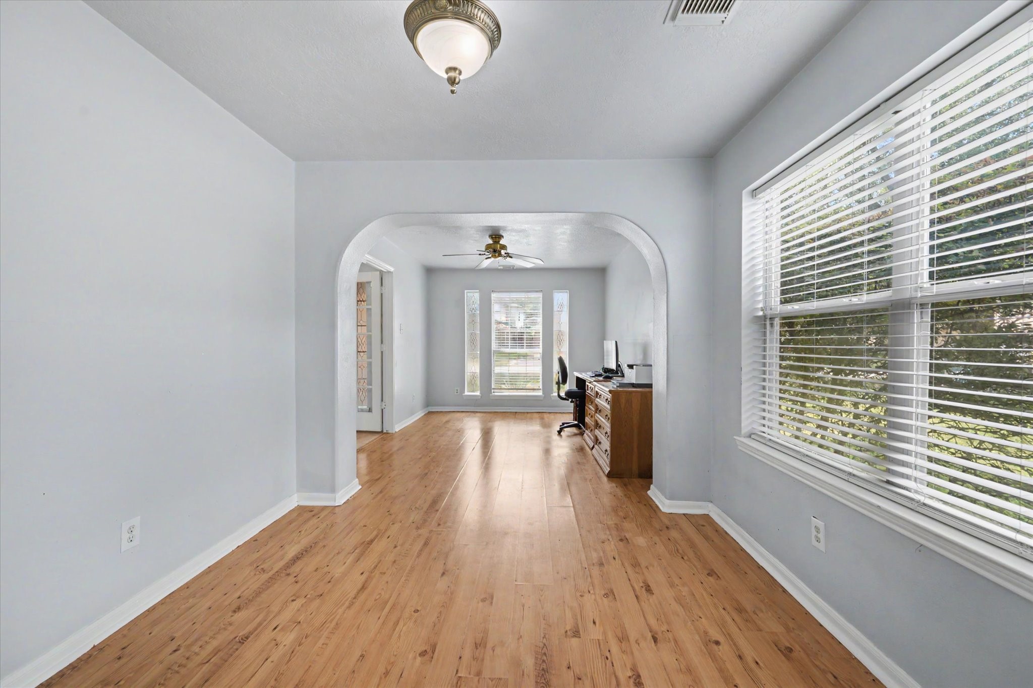26974 Crown Haven Drive Property Photo 7