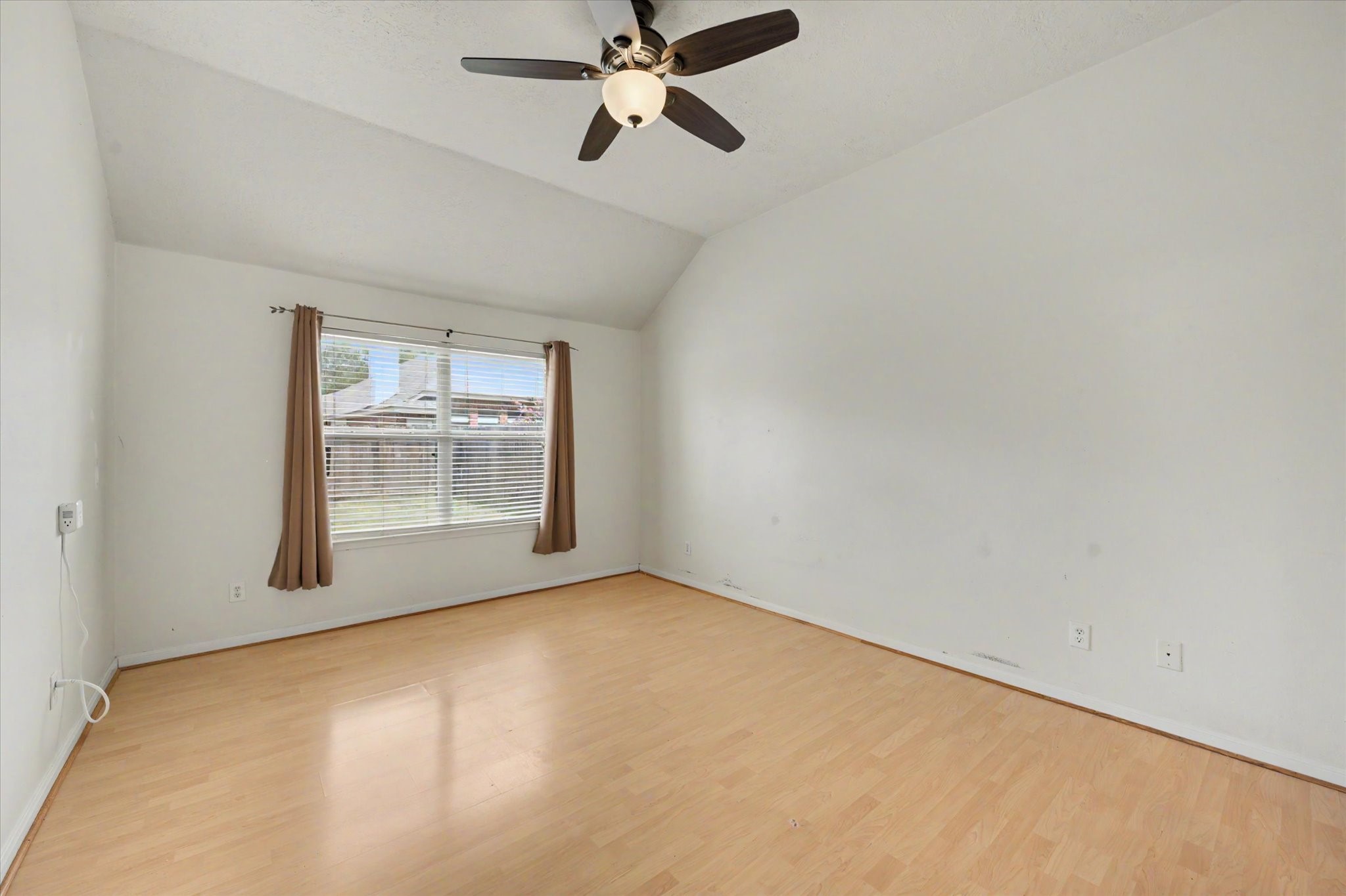 26974 Crown Haven Drive Property Photo 17