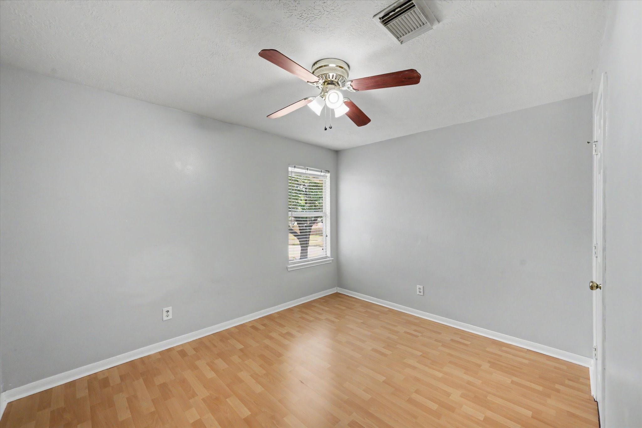 26974 Crown Haven Drive Property Photo 30