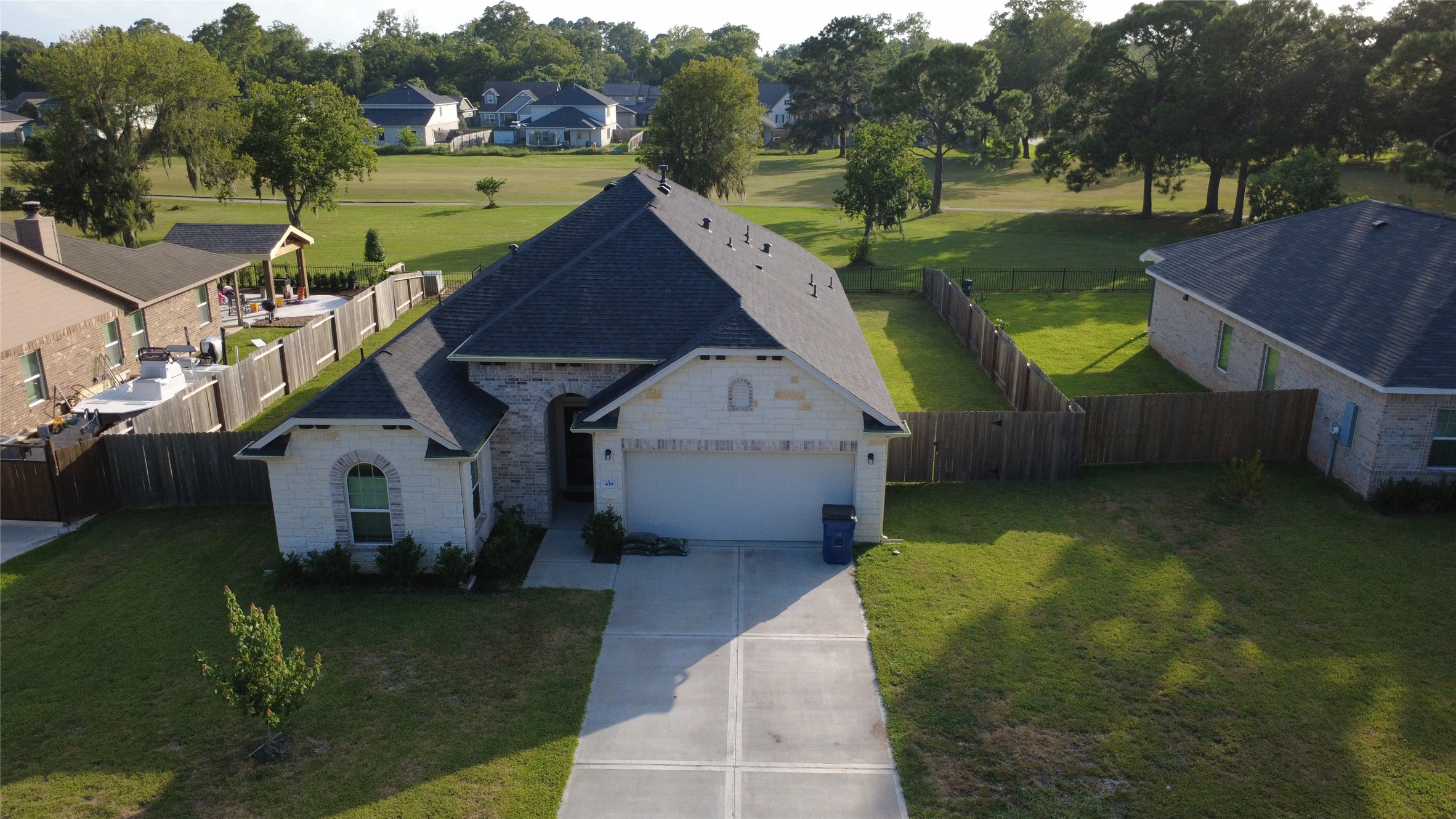 439 S Amherst Drive Property Photo 34