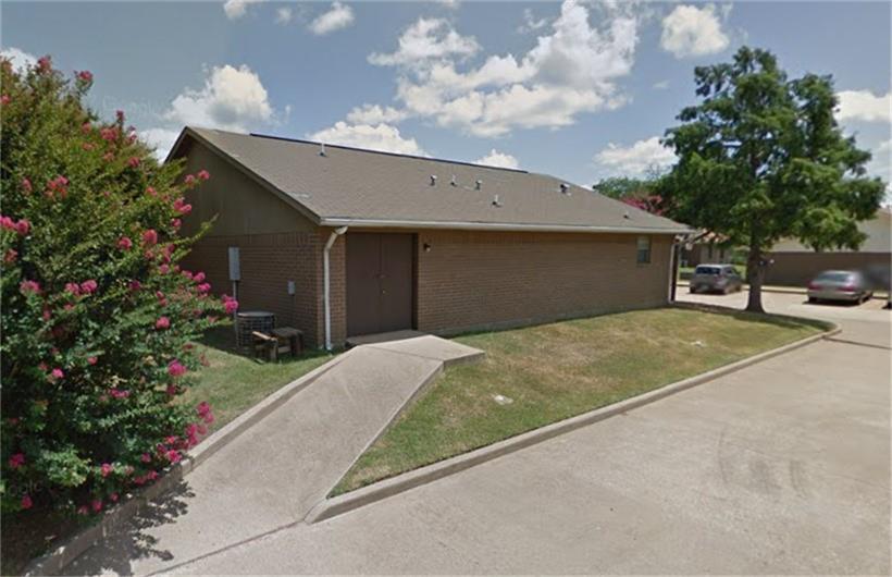 401 Mill Street Property Photo 4
